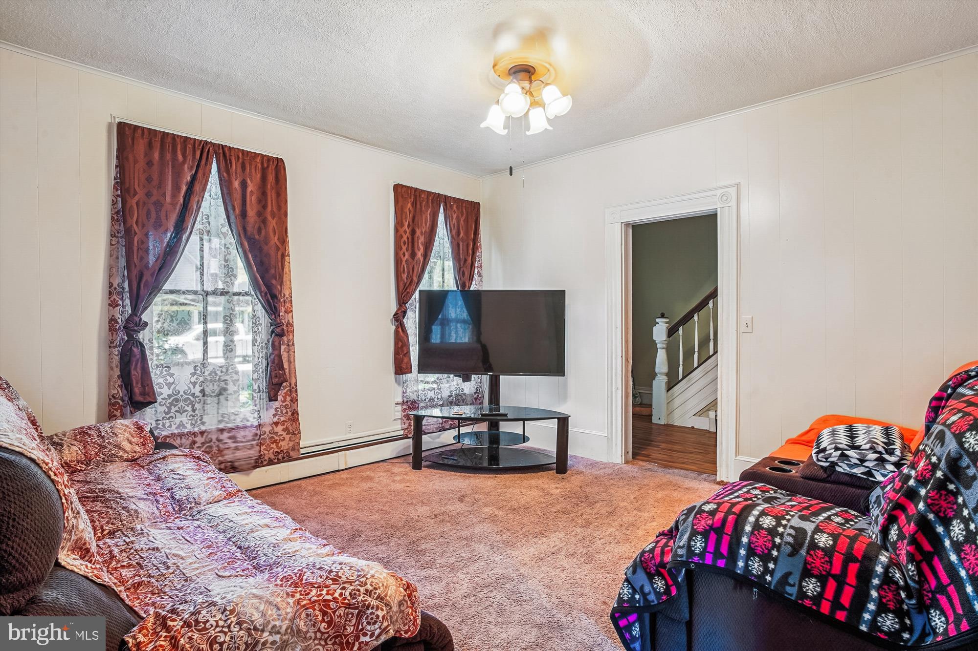 EASTON - Residential