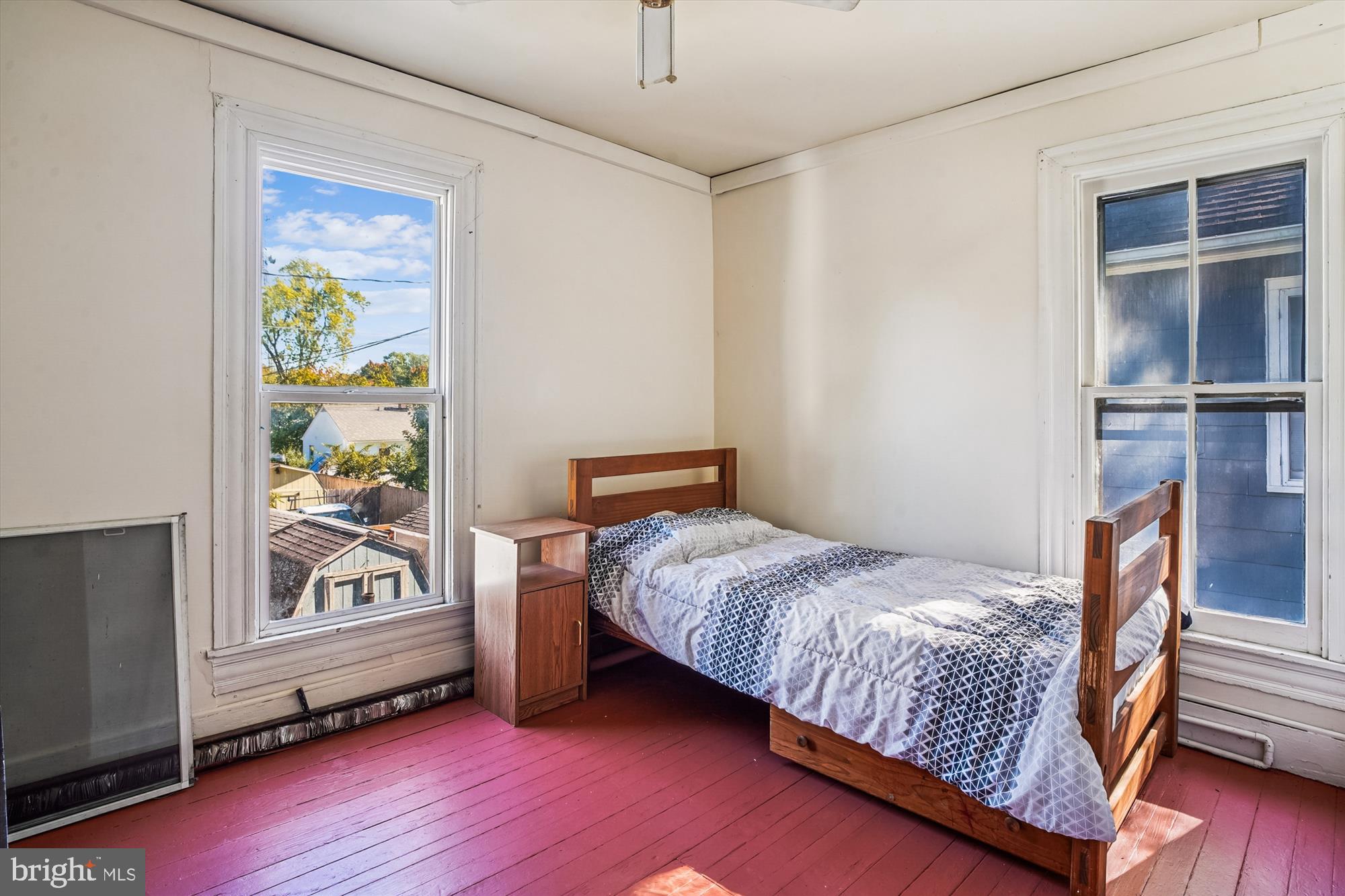 EASTON - Residential