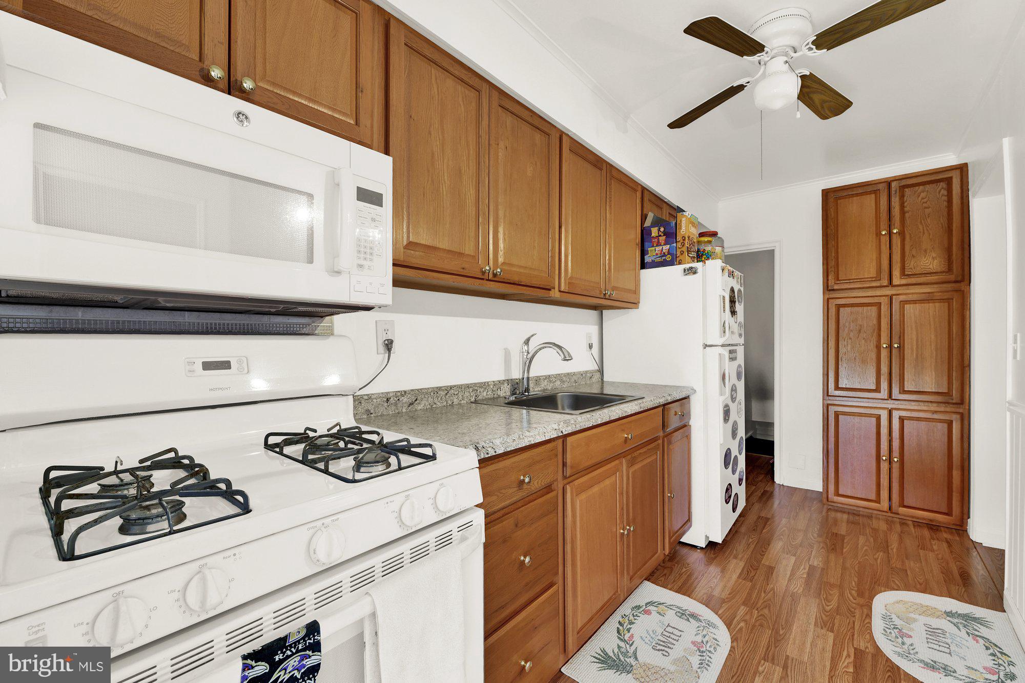 GRAY MANOR HOMES - Residential