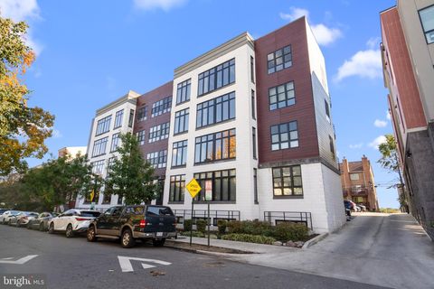 Photo of 1345 K Street SE #401, WASHINGTON, DC 20003 (MLS # DCDC2228452) Photo of 1345 K Street SE #401, WASHINGTON, DC 20003 (MLS # DCDC2228452)