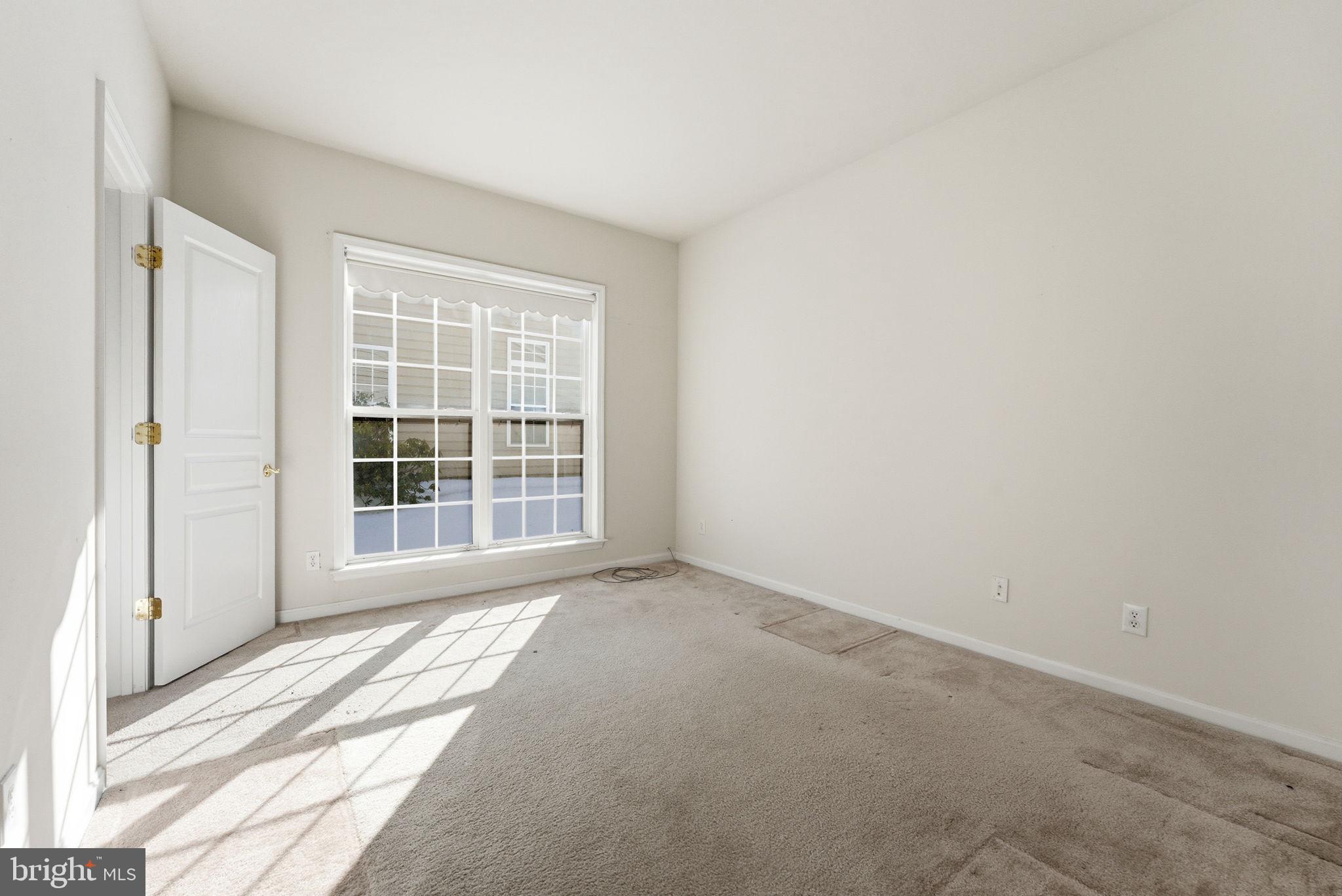 TRADITIONS AT LONG - Residential