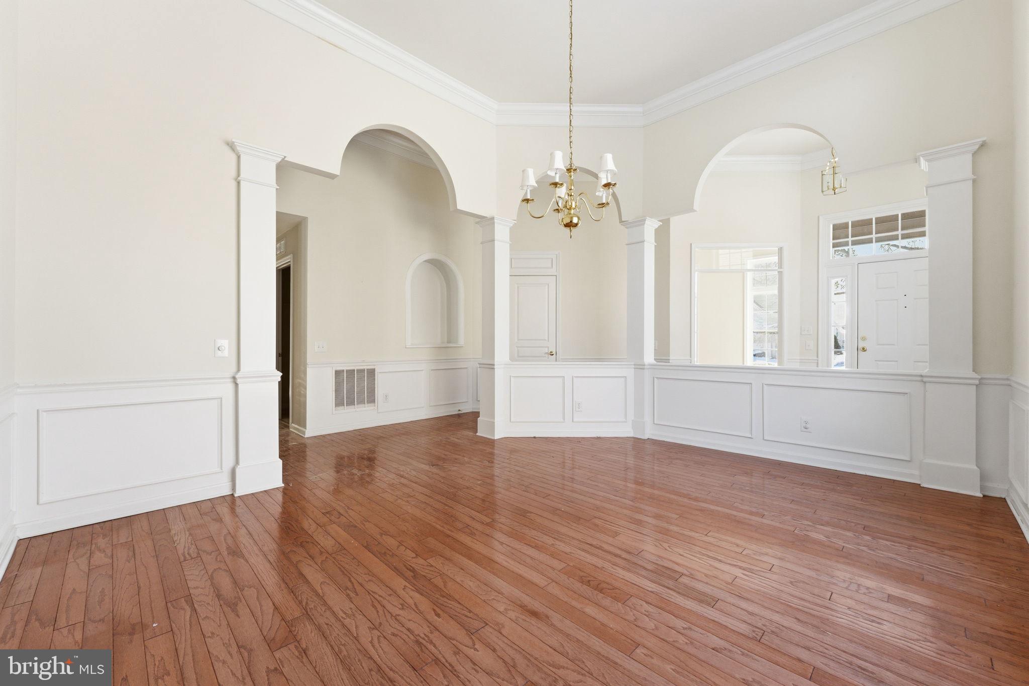 TRADITIONS AT LONG - Residential