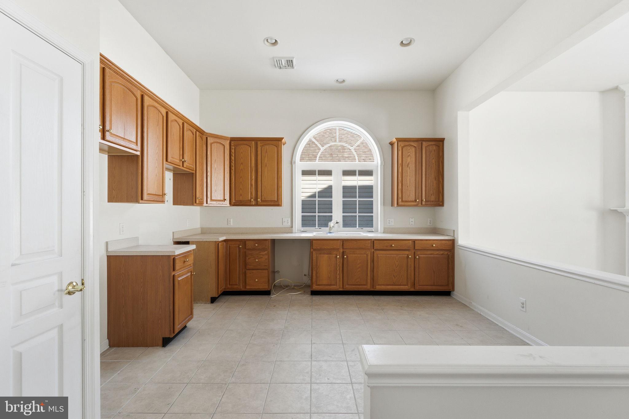 TRADITIONS AT LONG - Residential