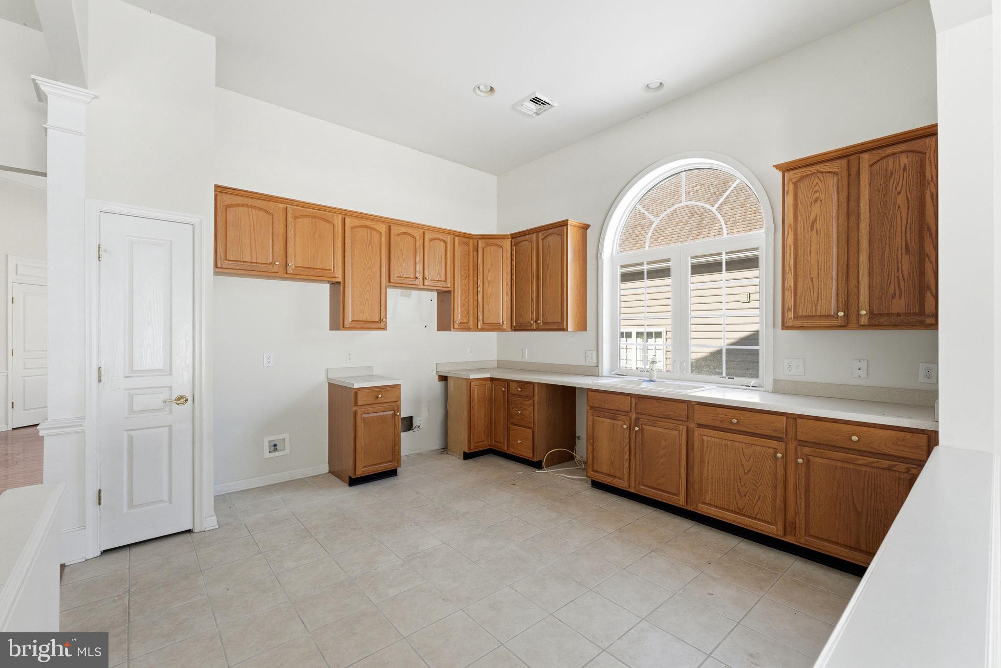 TRADITIONS AT LONG - Residential