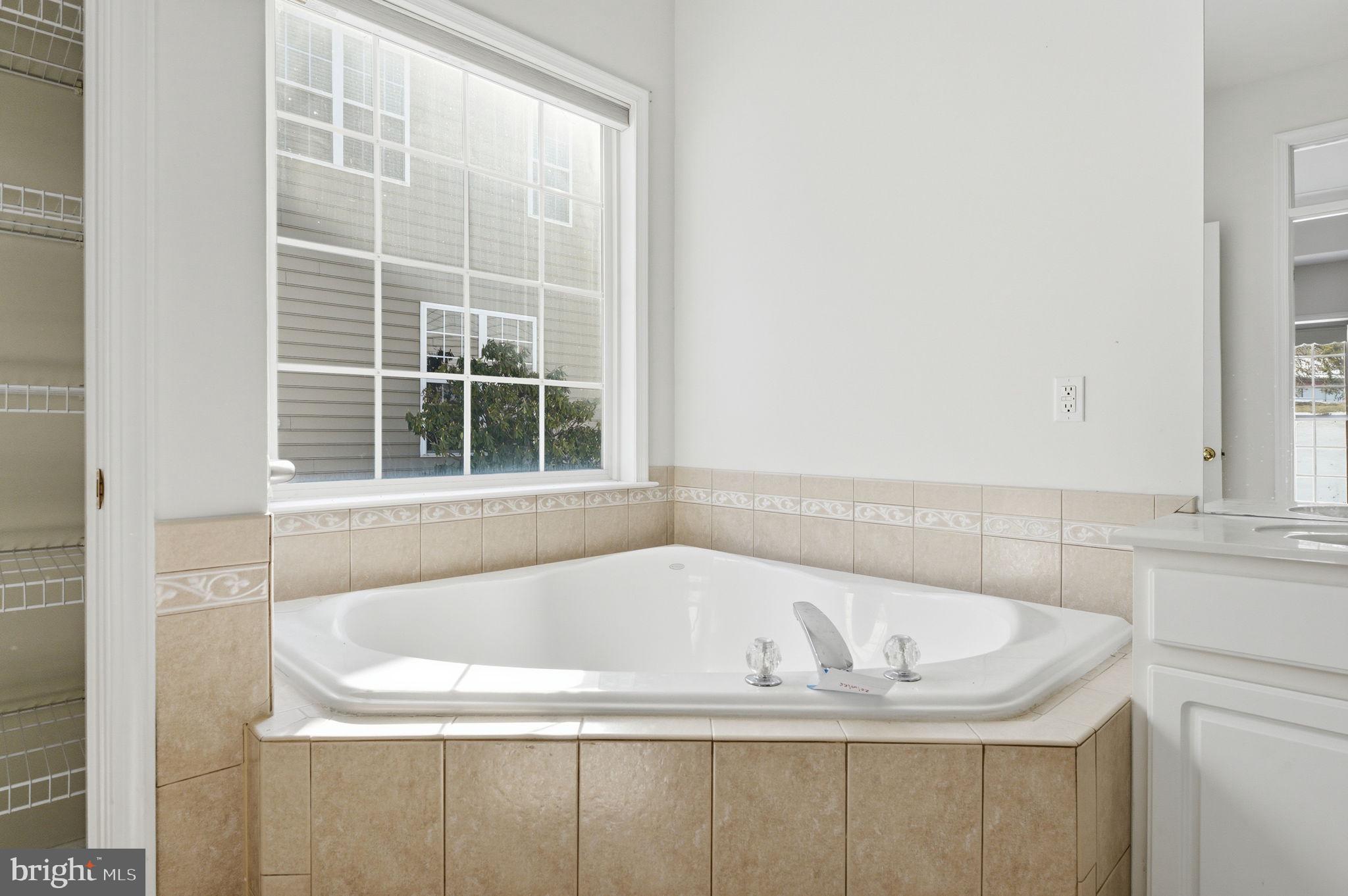 TRADITIONS AT LONG - Residential