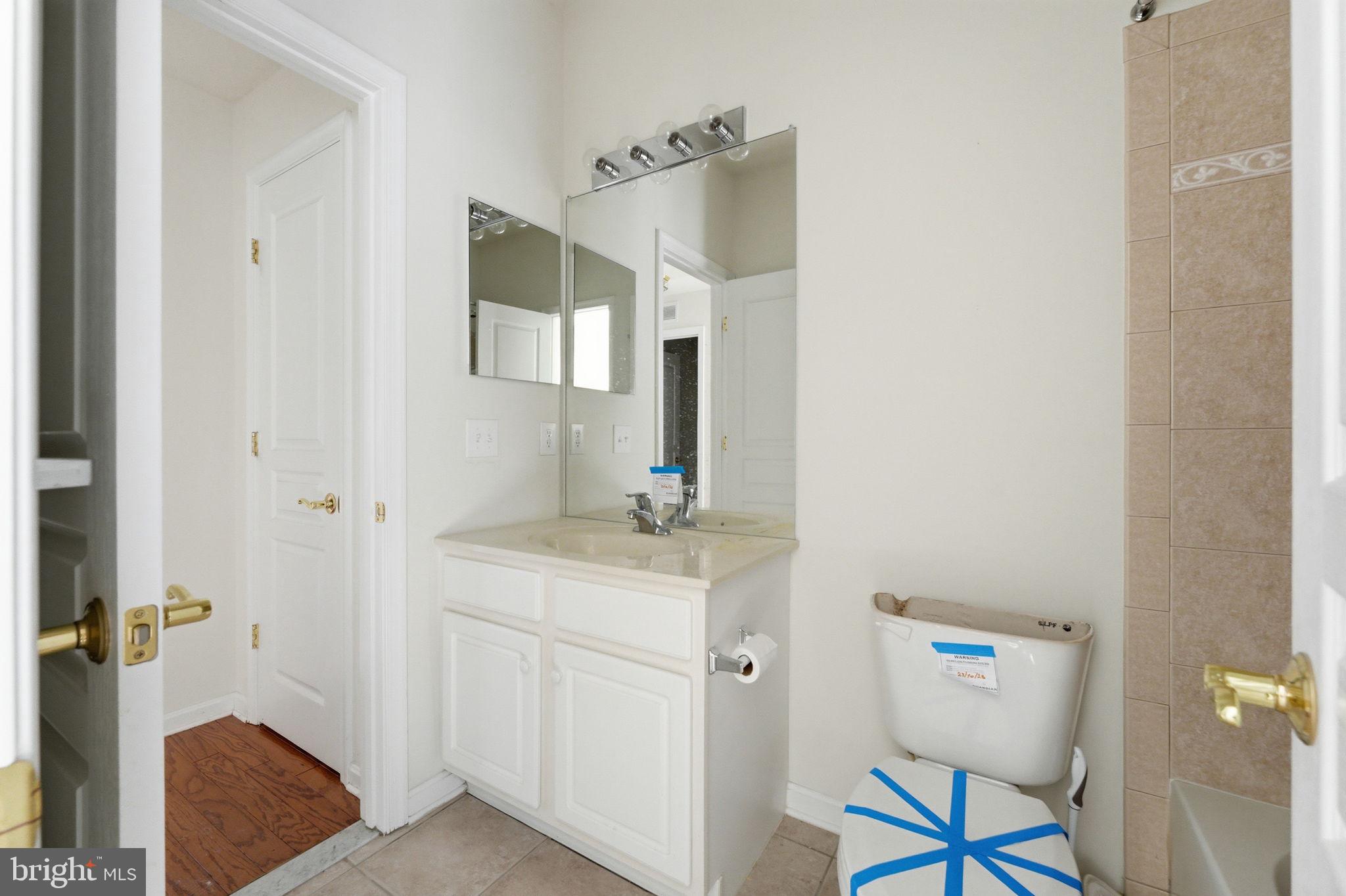 TRADITIONS AT LONG - Residential