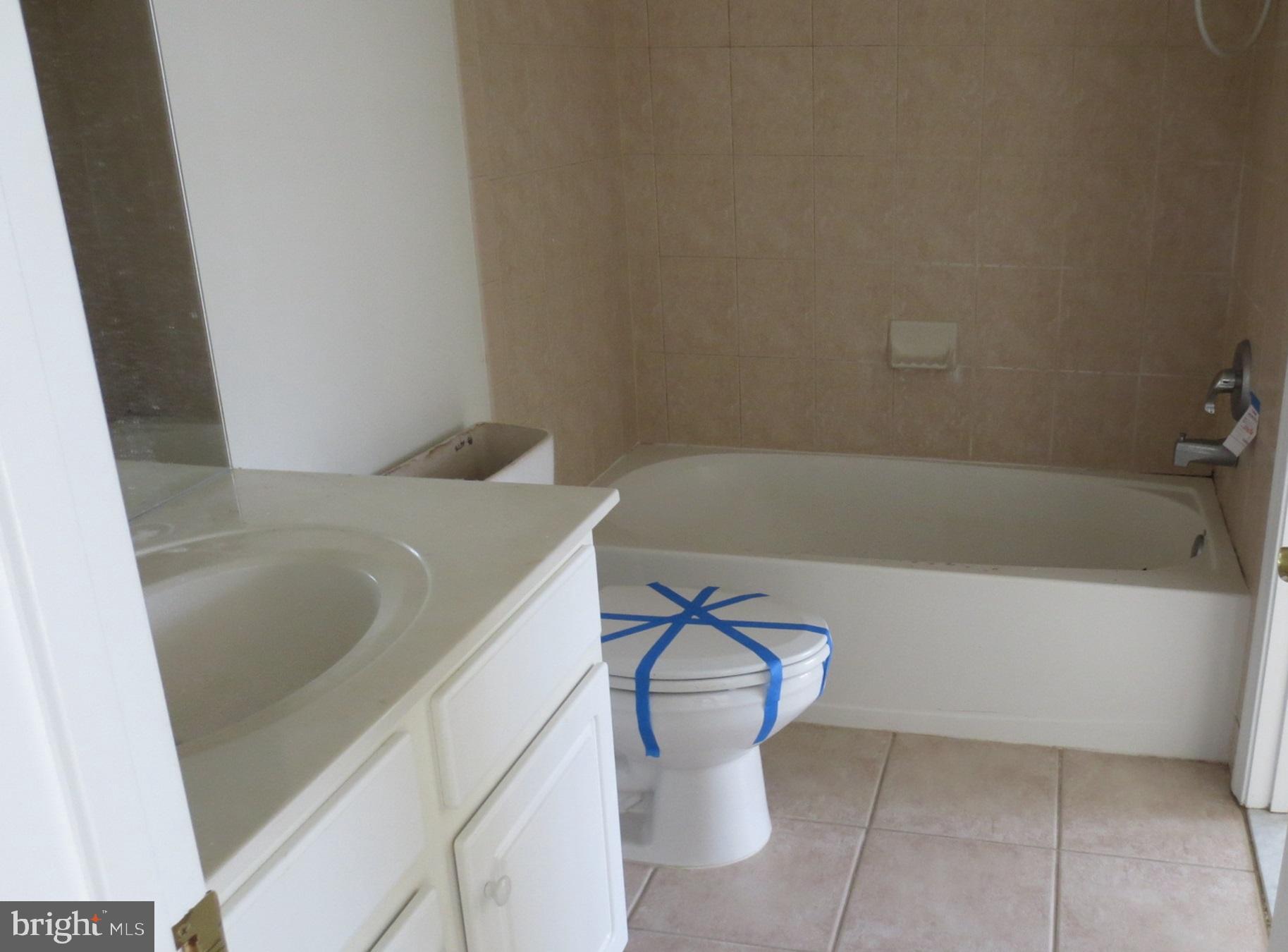 TRADITIONS AT LONG - Residential