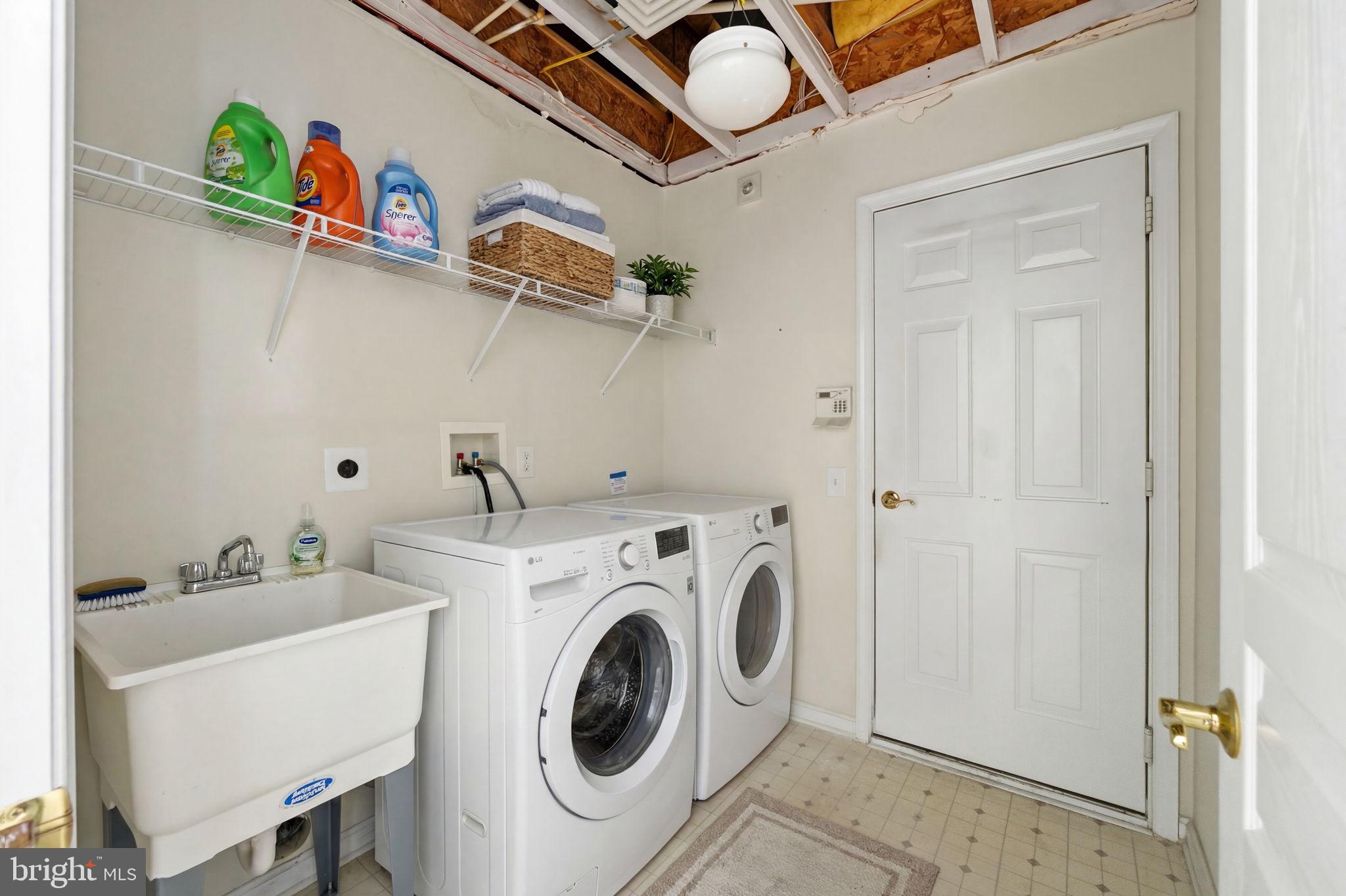 TRADITIONS AT LONG - Residential