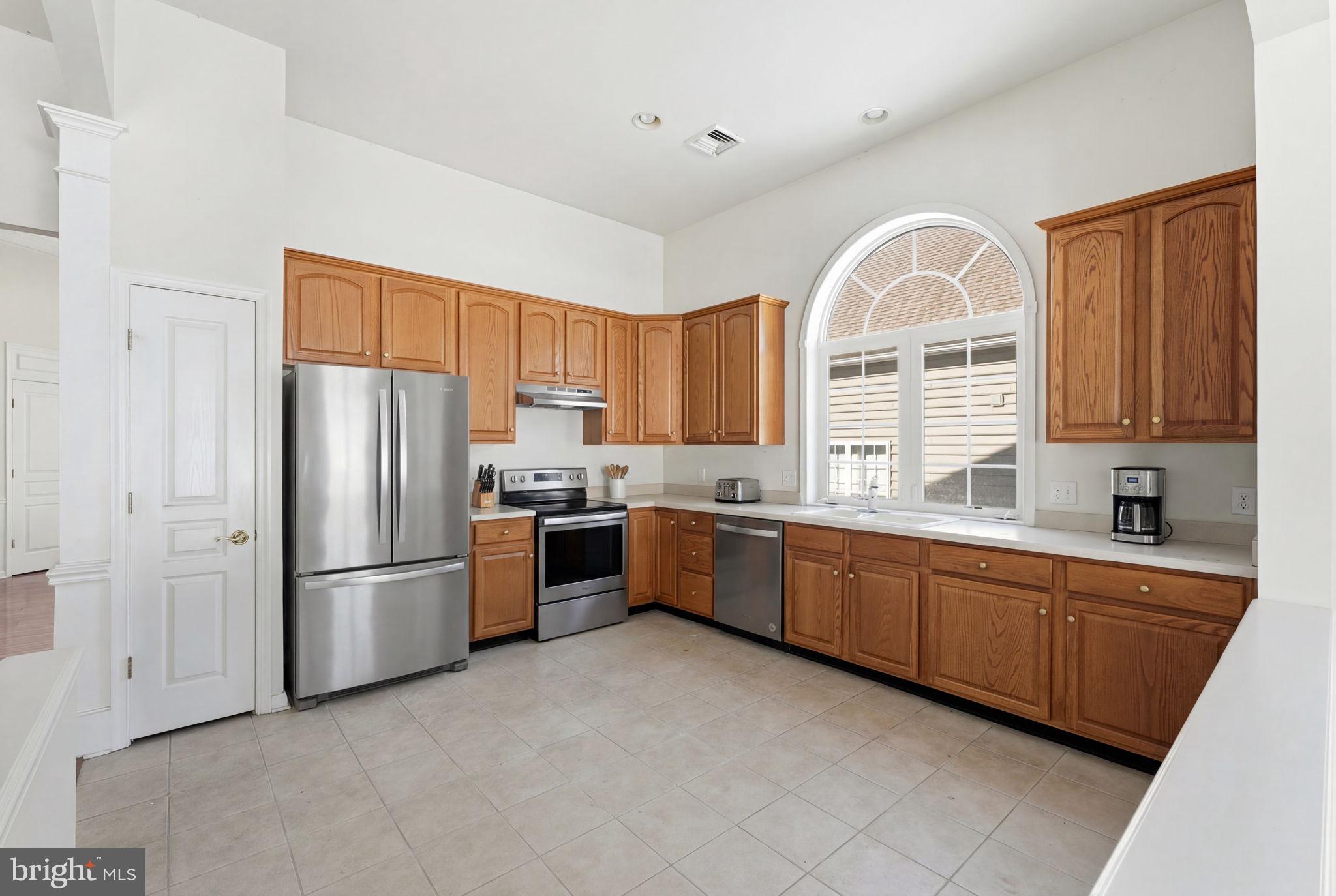 TRADITIONS AT LONG - Residential