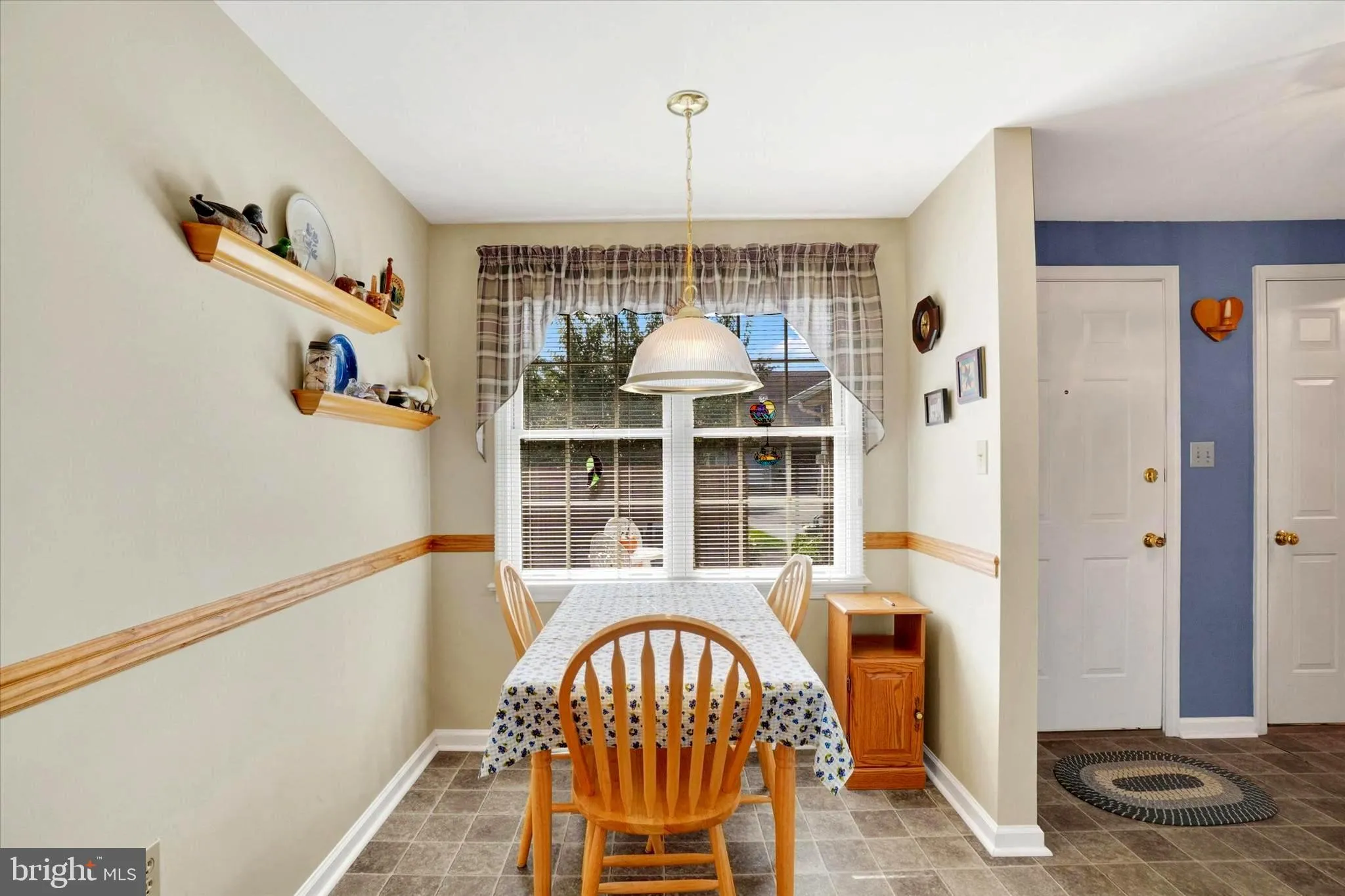 York, Pennsylvania 17408, United States, 3 Bedrooms Bedrooms, ,2 BathroomsBathrooms,Residential,Pending,216324