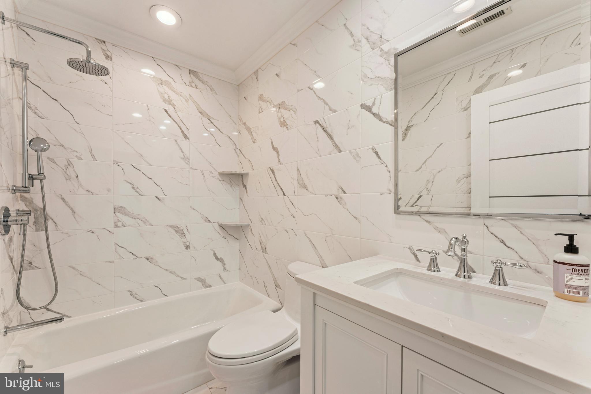 JUNIPER HILL - Residential