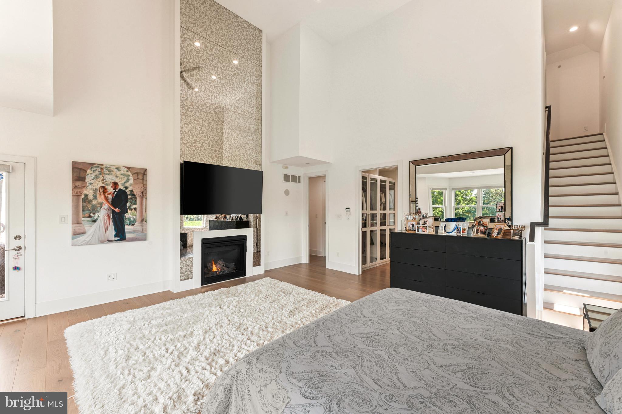 JUNIPER HILL - Residential