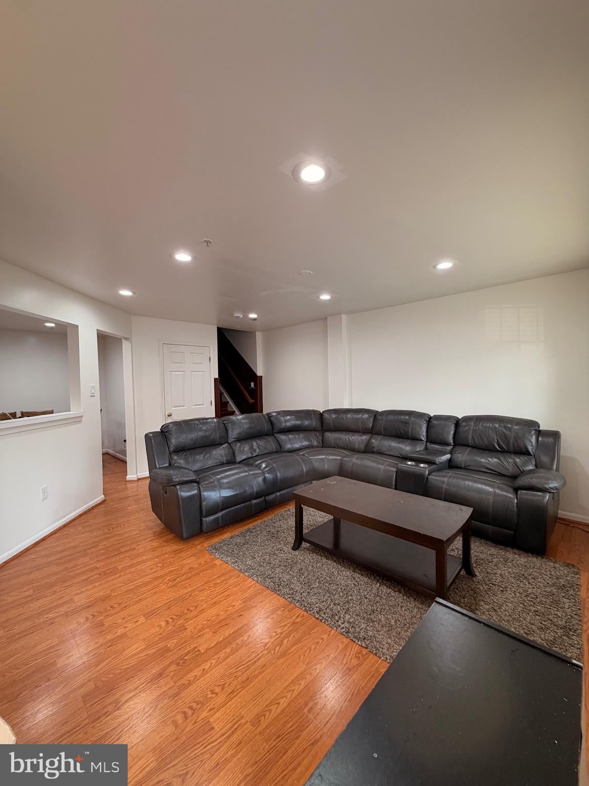 5707 DUKE COURT
