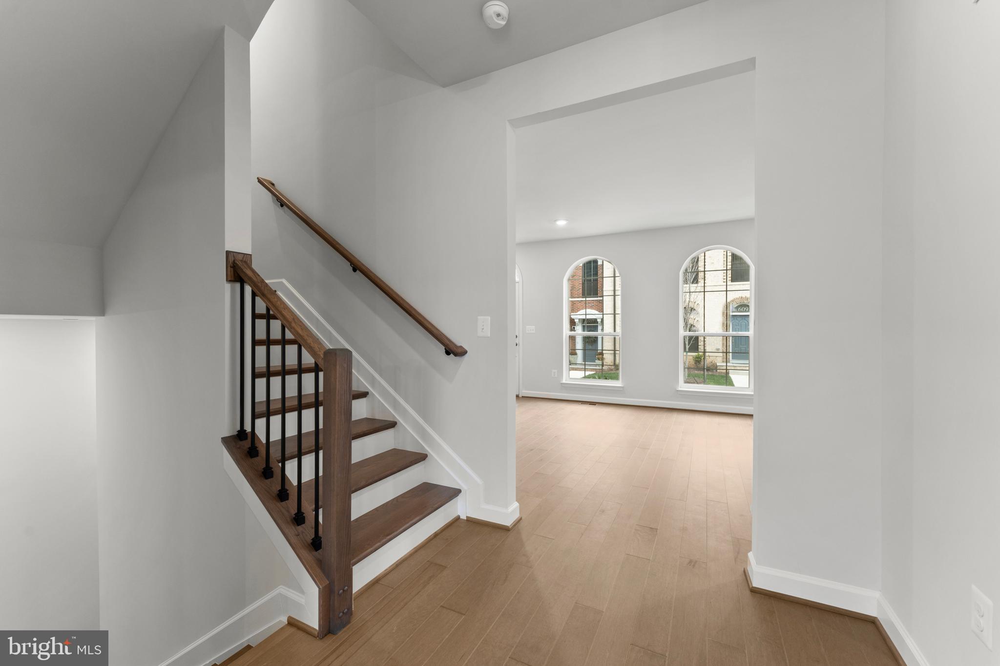 POTOMAC OVERLOOK - Residential