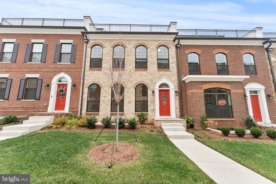 Realtors WELCOME! Up to $60,000 towards closing costs and flex incentive to also lower the purchase
price. ***Must use builder’s preferred lender and title to receive flex incentive***. Sales office is open
daily 10-5pm. Interior pictures are for representational purposes only: move in ready! Selected upgrades
include Oak stairs for first 2 flights, Gourmet kitchen with double wall ovens, hood fan, cooktop and
island. Fireplace in the Family room, Deluxe Super Bath (A shower with a soaking tub inside the wet
room) in the Owners Suite. 2 Car rear-load garage with room for 2 more on the driveway. Includes
Barnett Latte Kitchen Cabinets, Iced White Quartz Countertops, and Palette Siera Maple hardwood
throughout except bedrooms. This unit is an Adams floorplan, a 24’ wide interior unit townhome, one of
the Monument Series at Potomac Overlook, a luxury townhome community with Rooftop terraces that
deliver fantastic views of the Potomac River, Gaylord, Capital Wheel and National Harbor. Located with
direct access to the Beltway and Greater Washington right at your doorstep. Just moments from I-495 &
I-295.