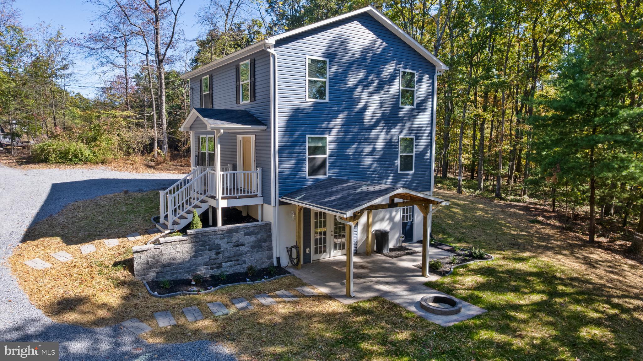 EARL ACRES - Residential