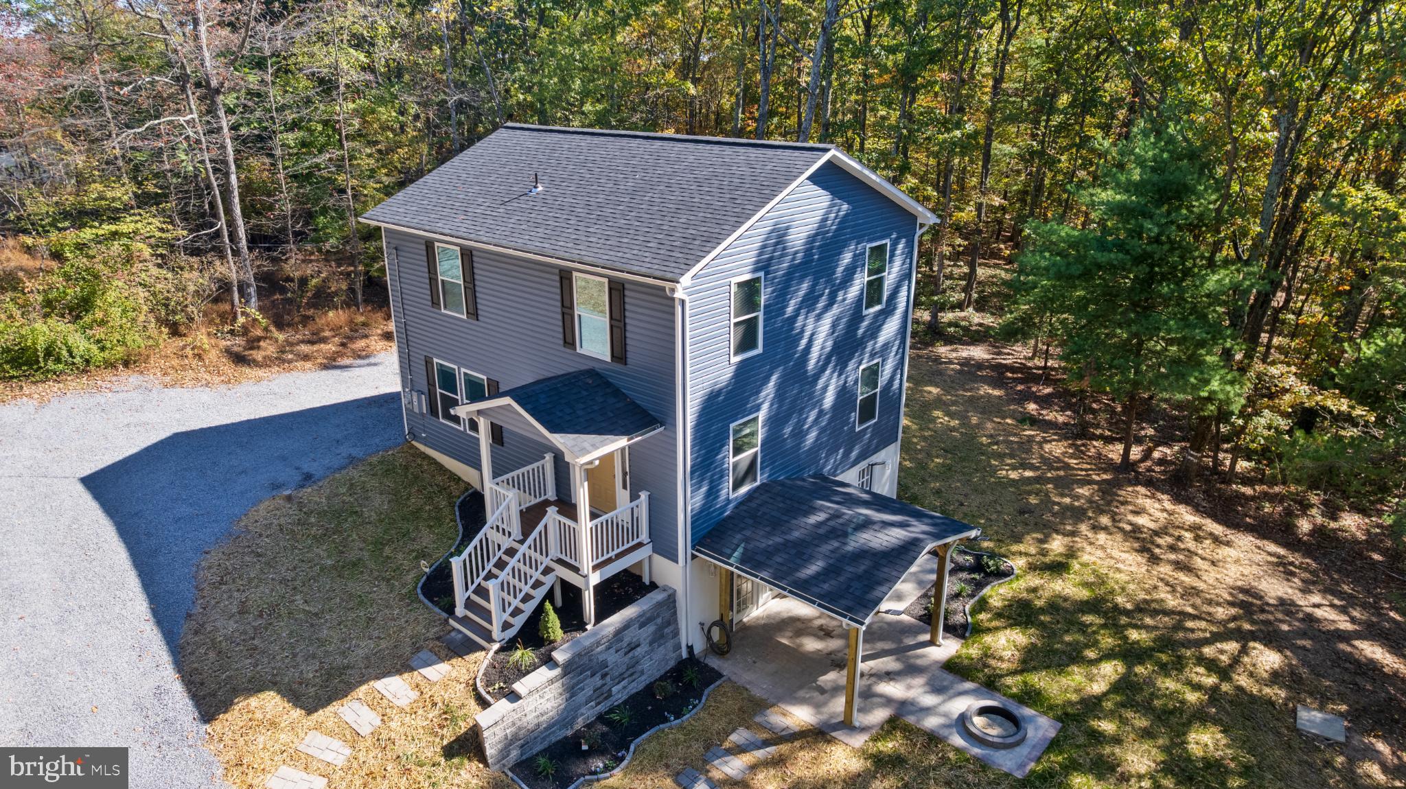 EARL ACRES - Residential