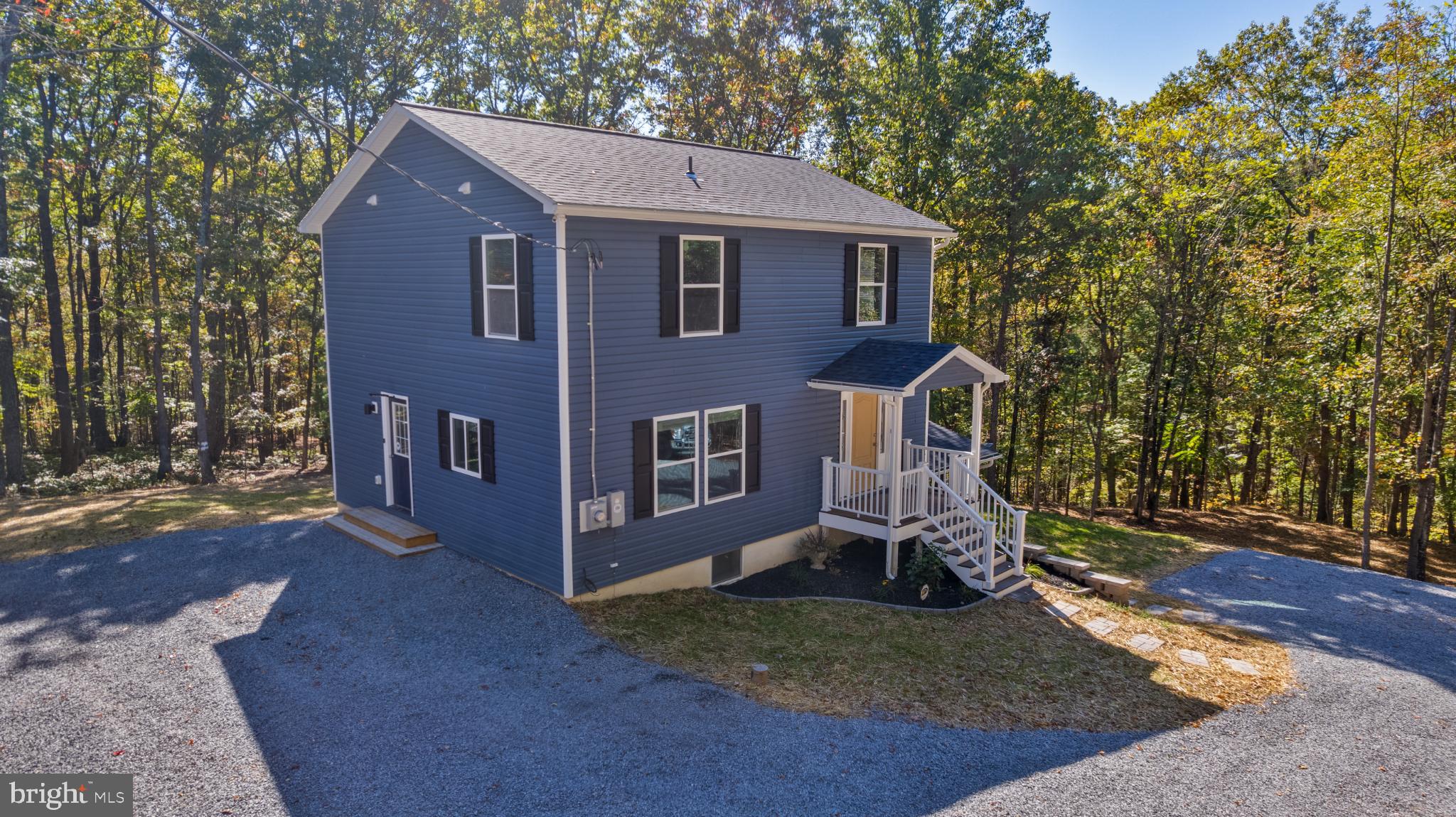 EARL ACRES - Residential