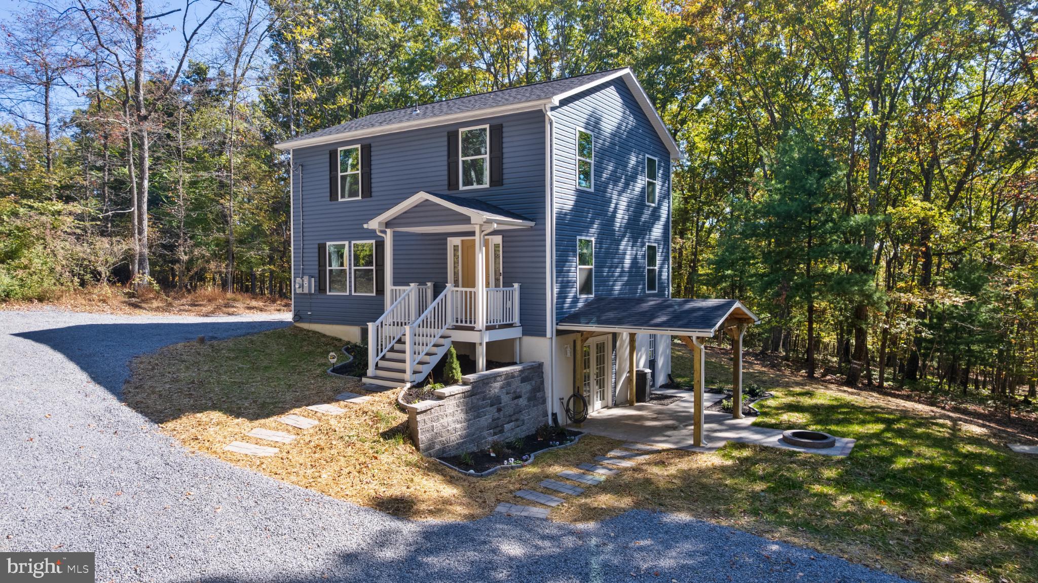 EARL ACRES - Residential