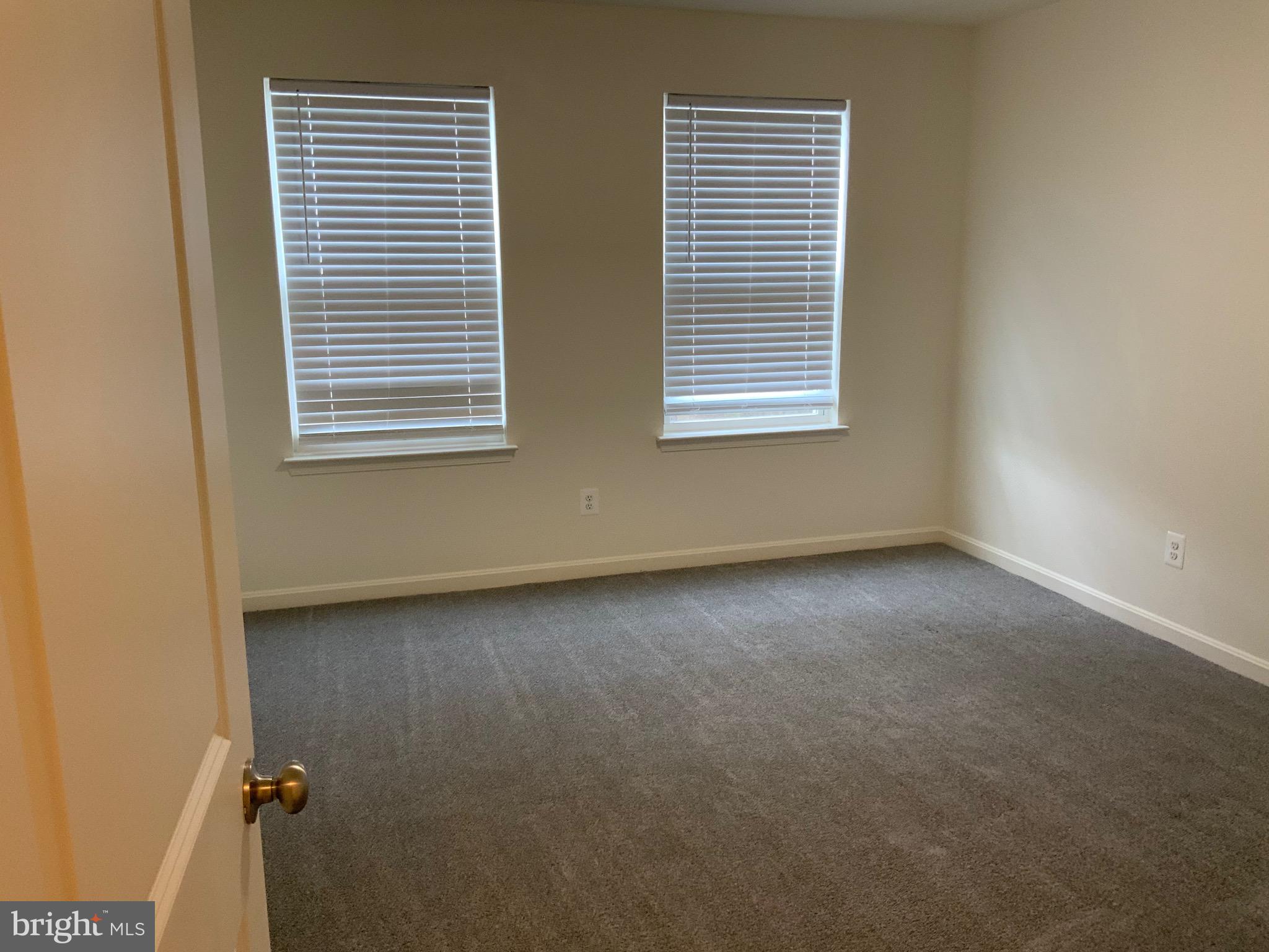 FOREST OAKS - Residential