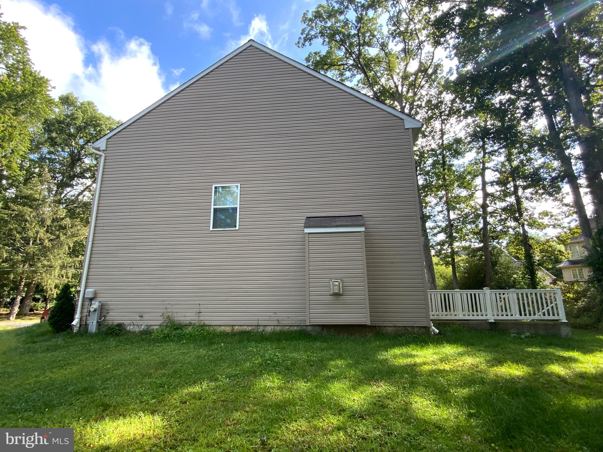 FOREST OAKS - Residential