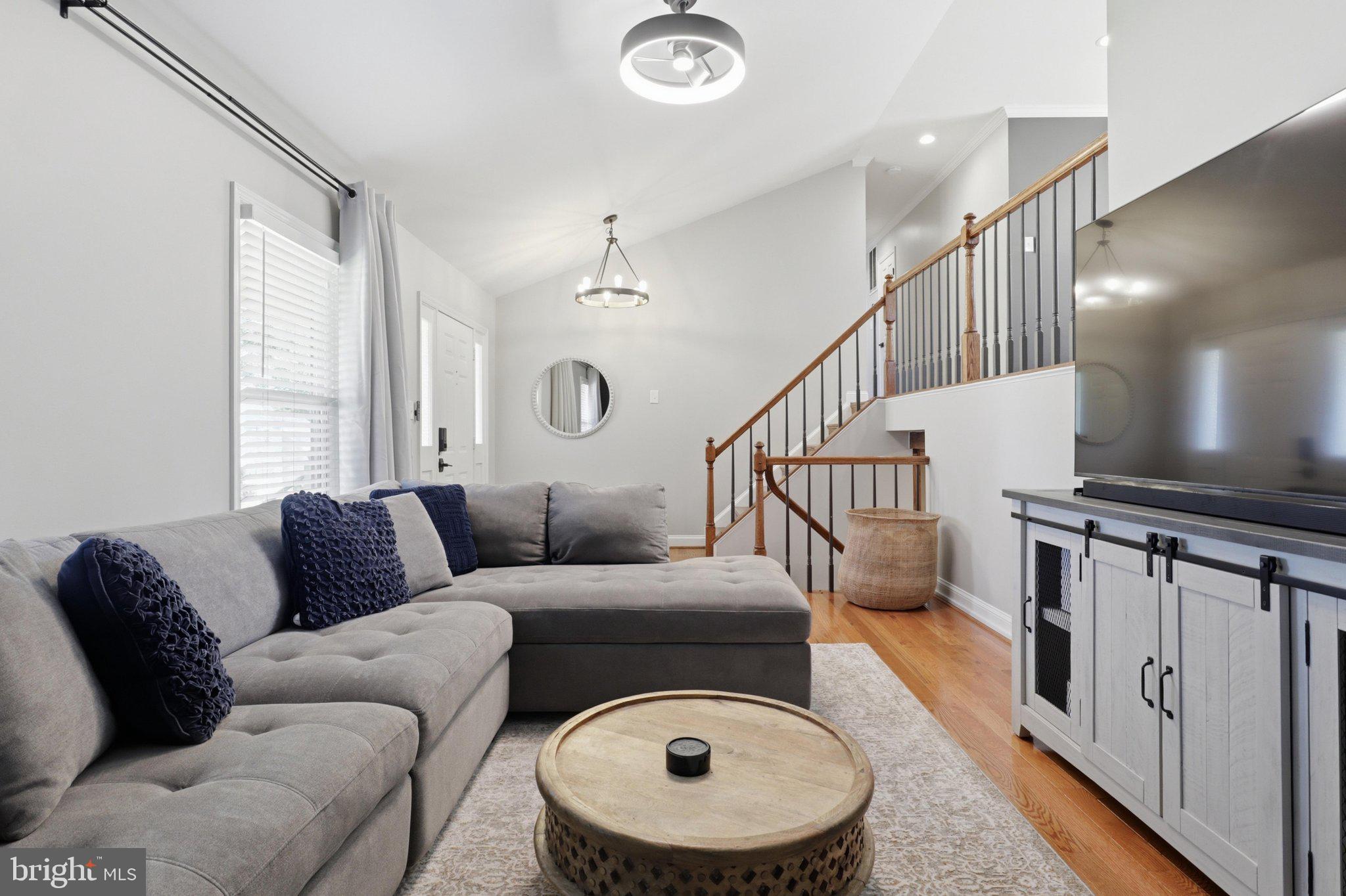 7685 GREEN GARLAND DRIVE