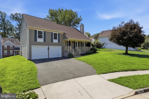 Photo of 7685 Green Garland Drive, SPRINGFIELD, VA 22153 (MLS # VAFX2336116)
