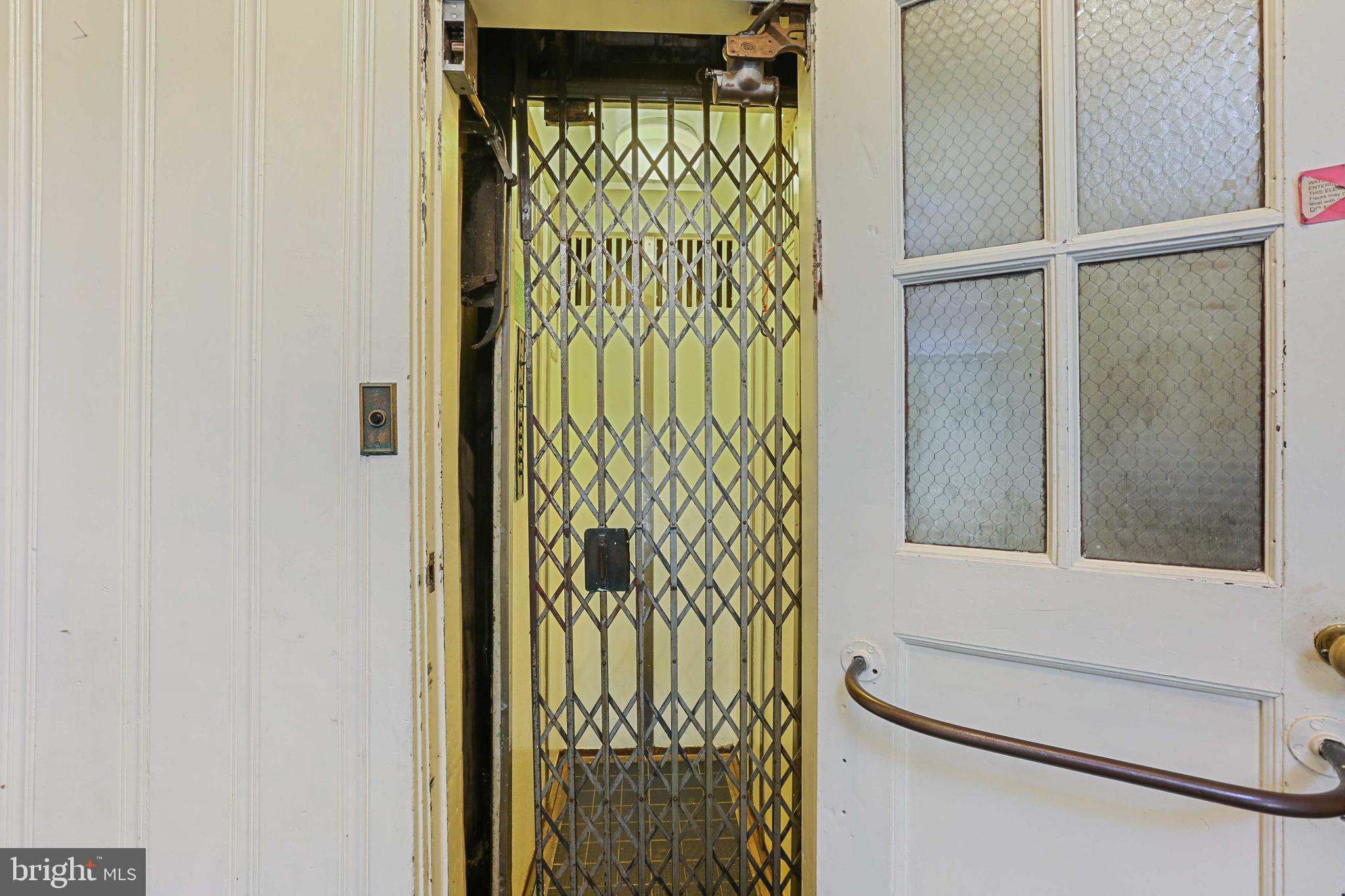 TUSCANY-CANTERBURY - Residential