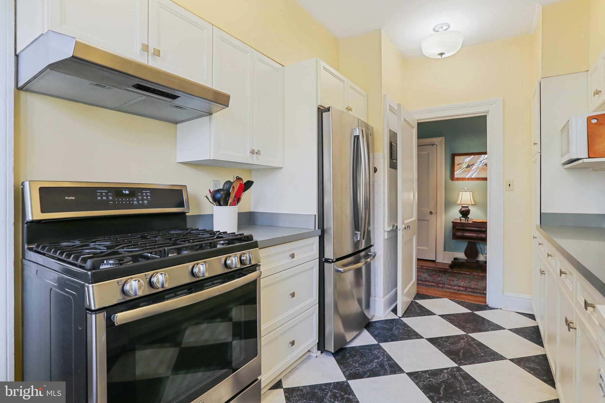 TUSCANY-CANTERBURY - Residential