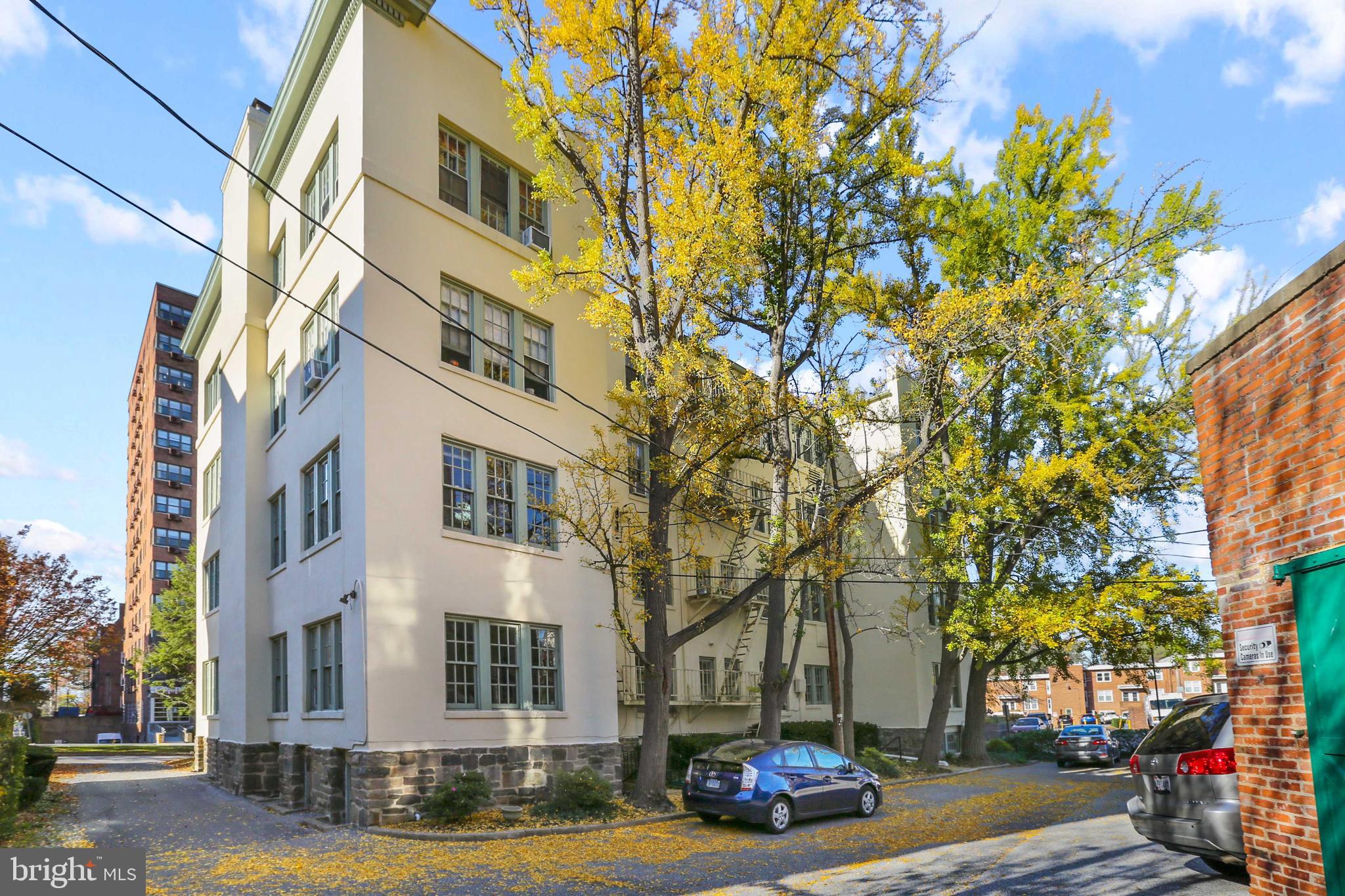 TUSCANY-CANTERBURY - Residential