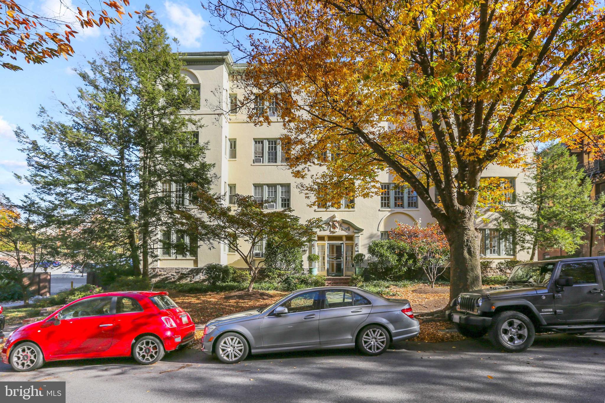 TUSCANY-CANTERBURY - Residential