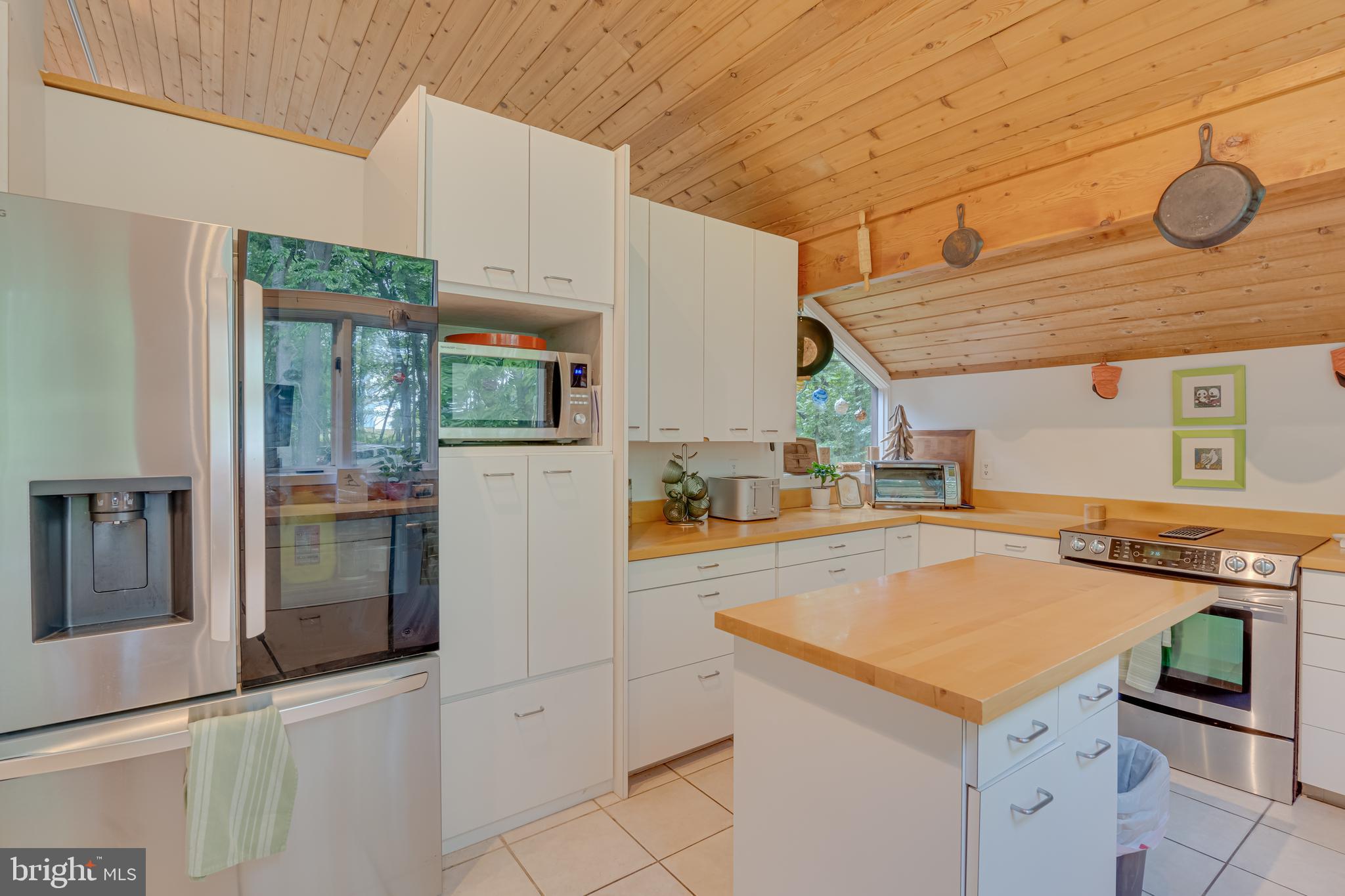 RHODES DEVELOPMENT - Residential