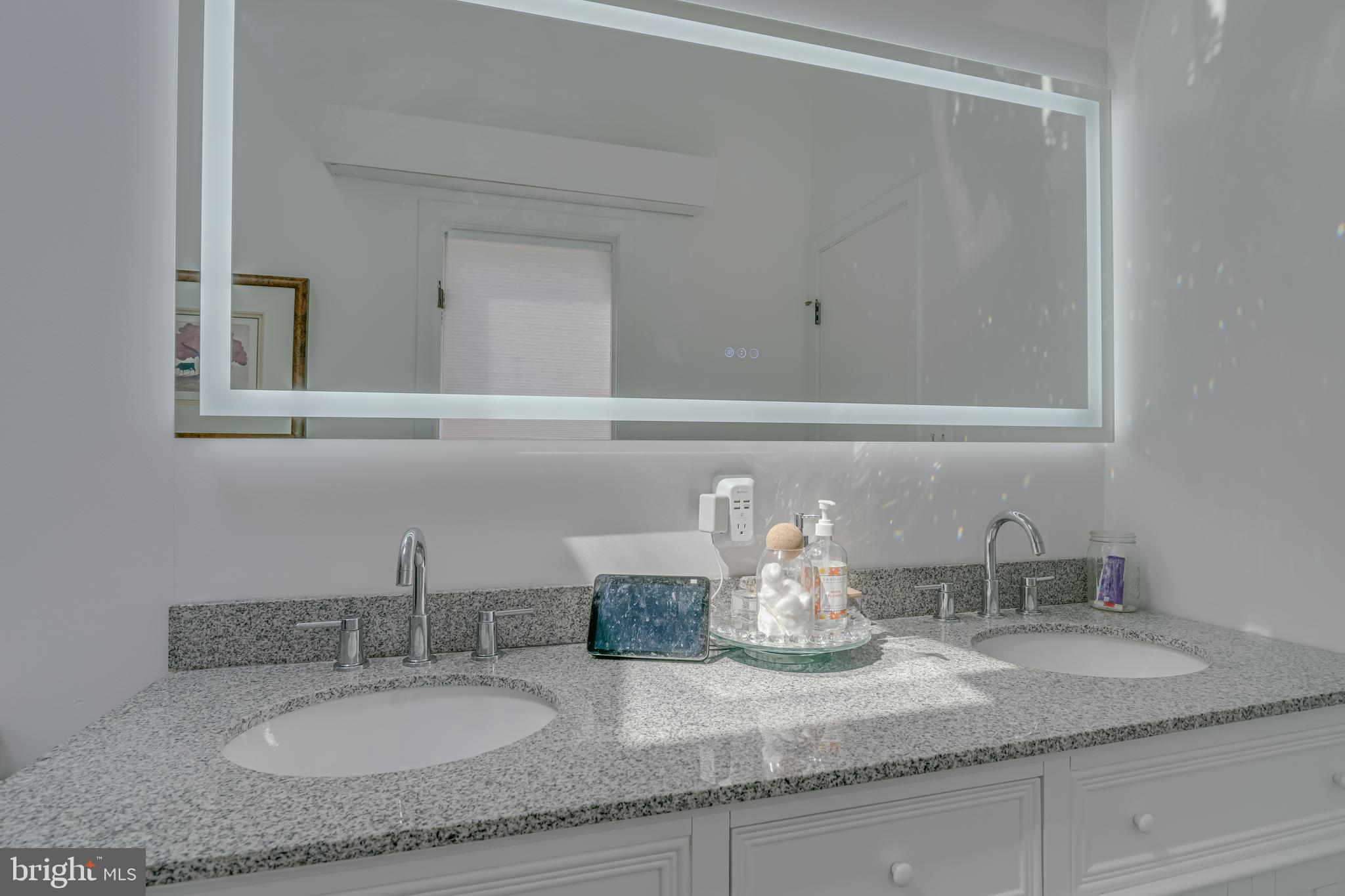 RHODES DEVELOPMENT - Residential