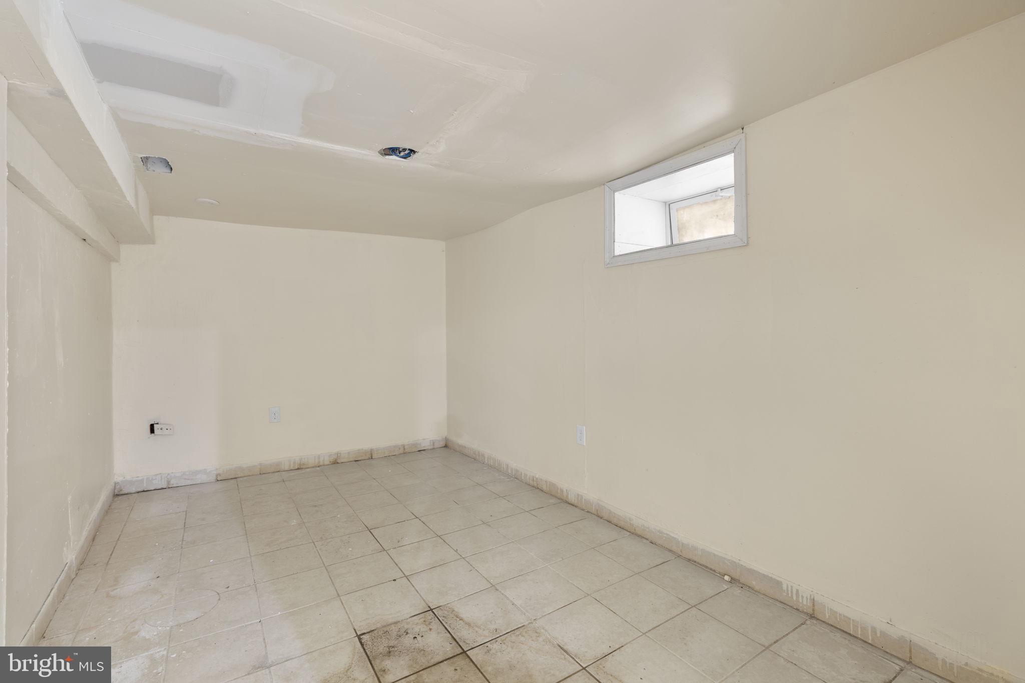 FAIRMOUNT PARK - Residential