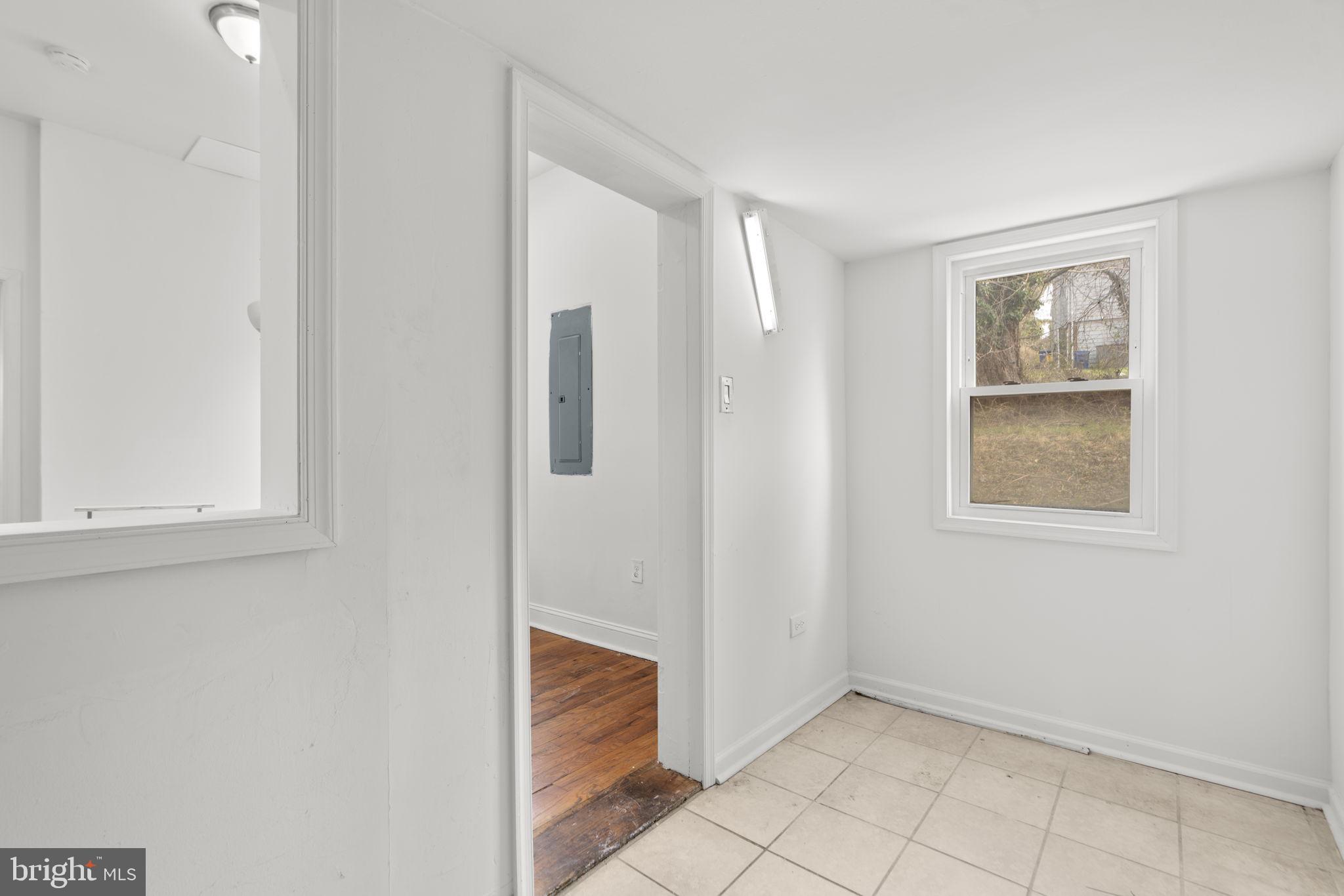 FAIRMOUNT PARK - Residential