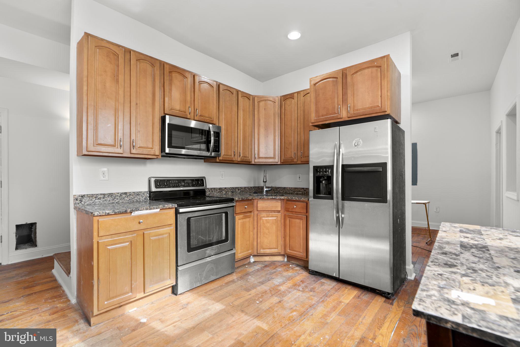 FAIRMOUNT PARK - Residential