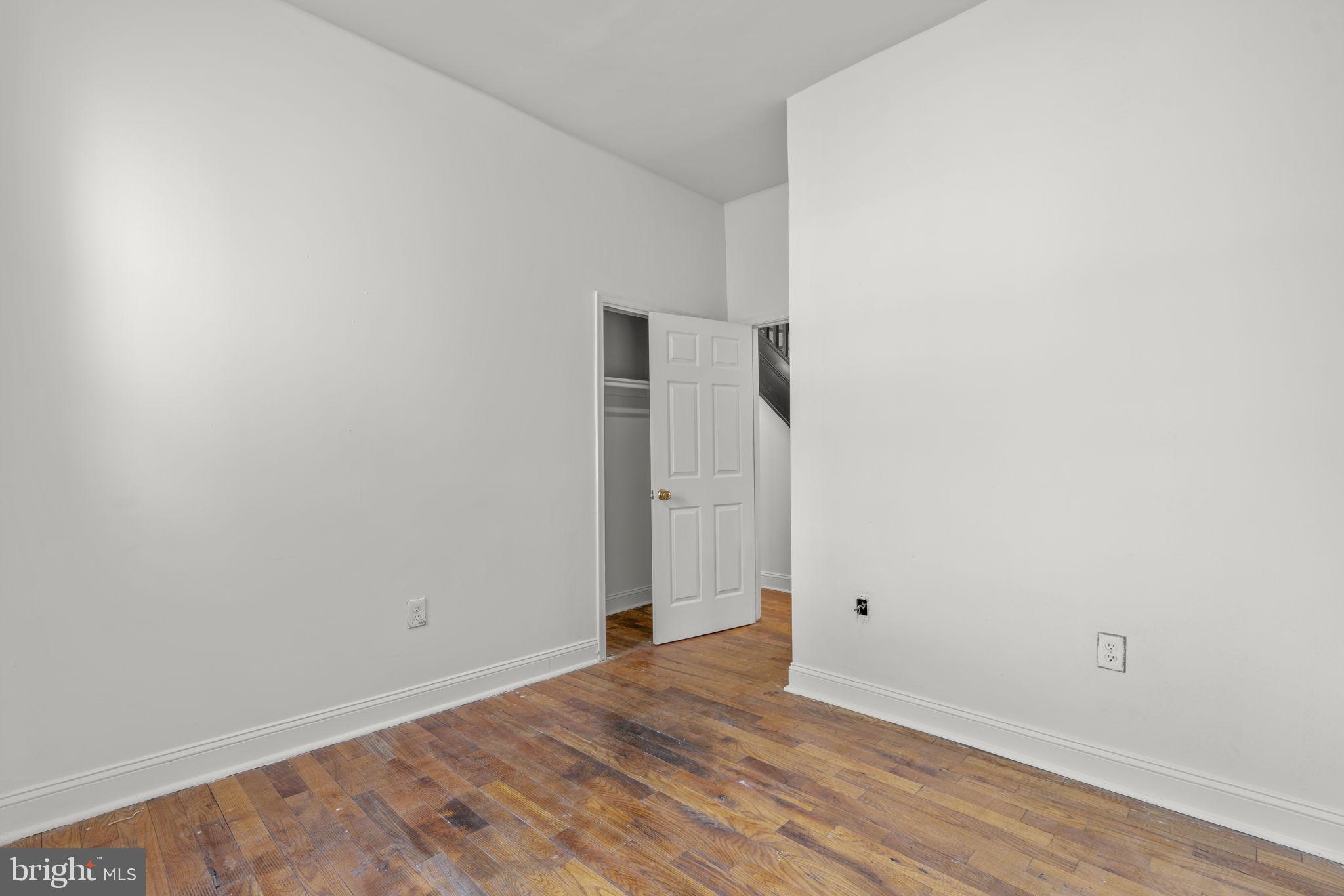 FAIRMOUNT PARK - Residential