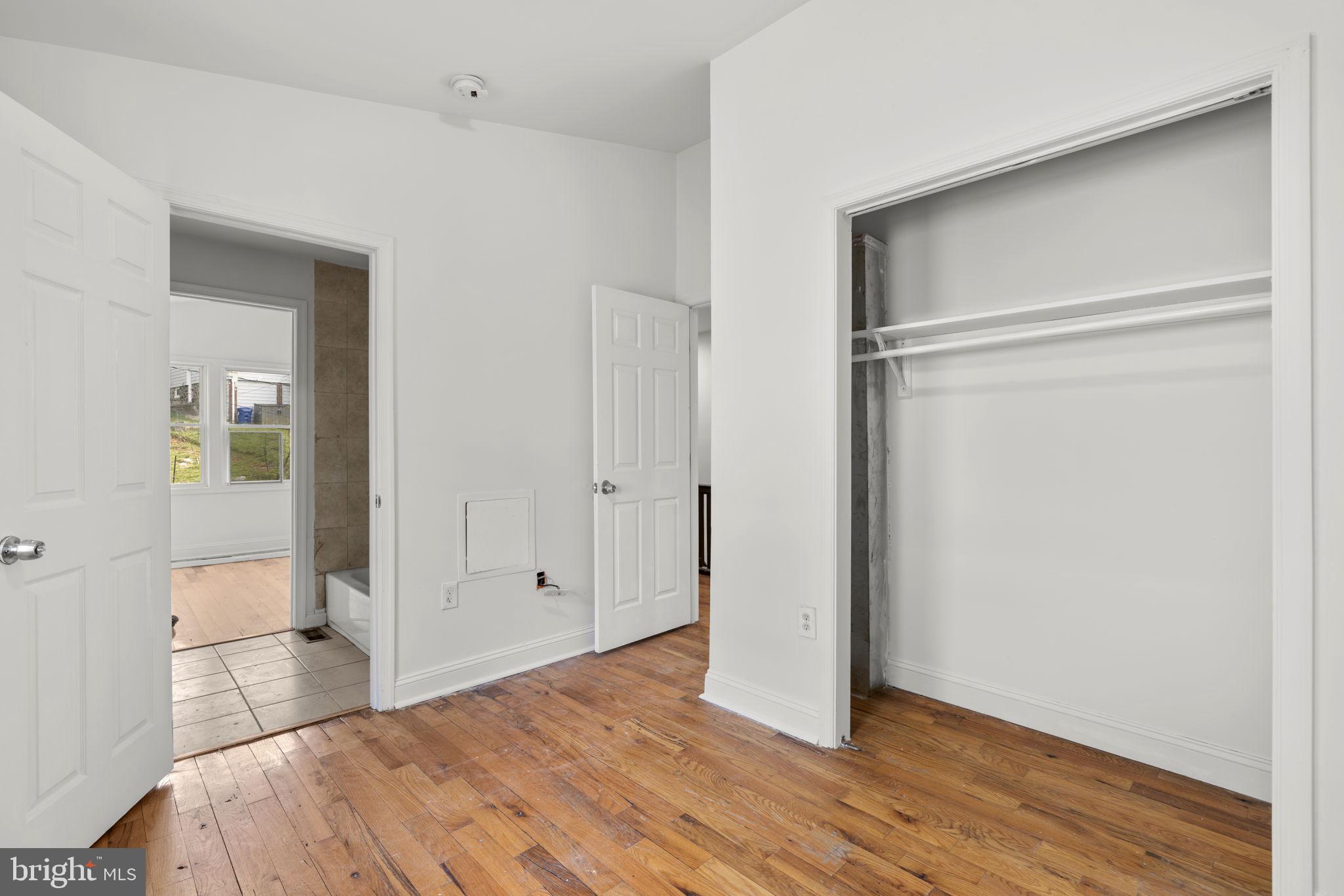 FAIRMOUNT PARK - Residential