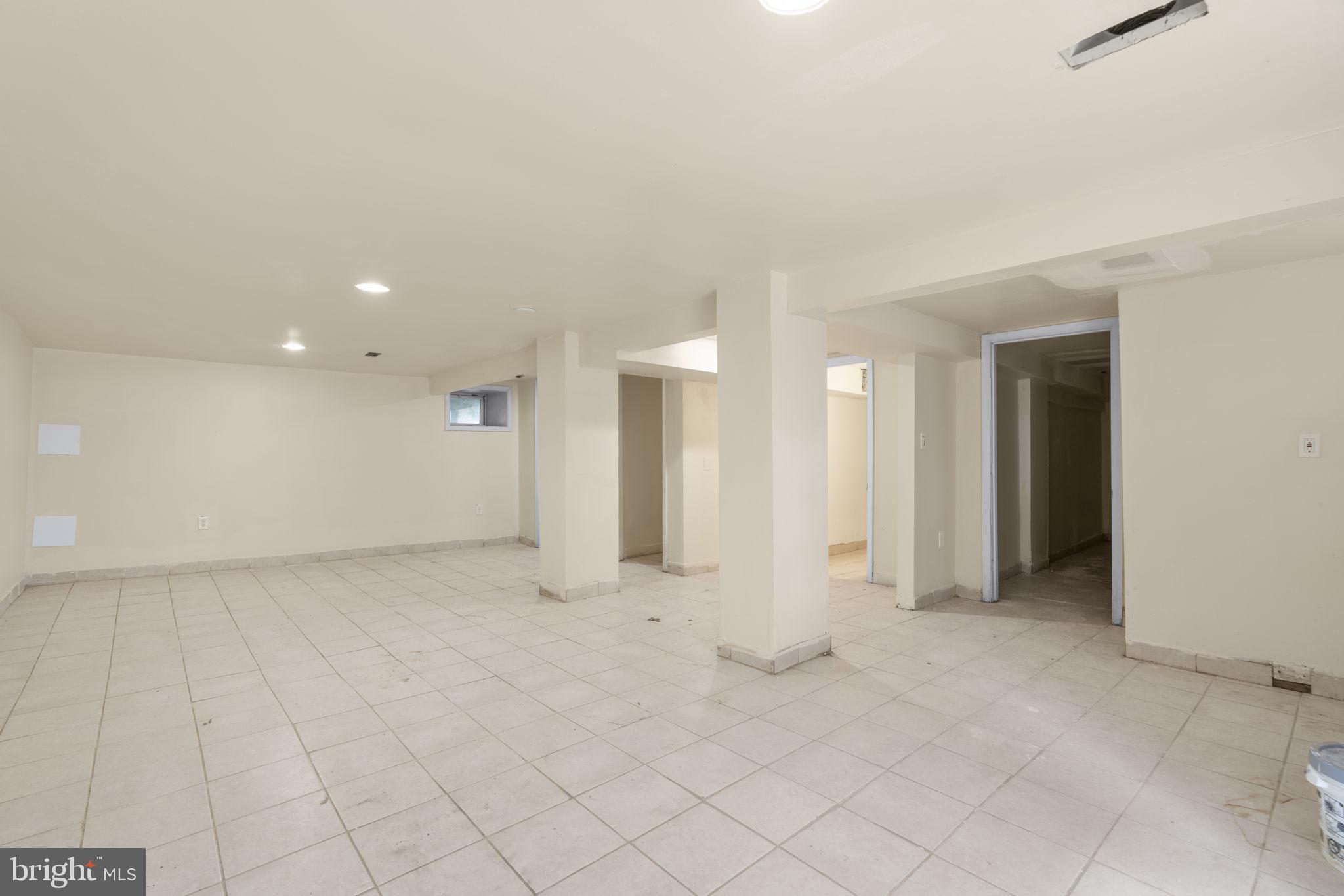 FAIRMOUNT PARK - Residential