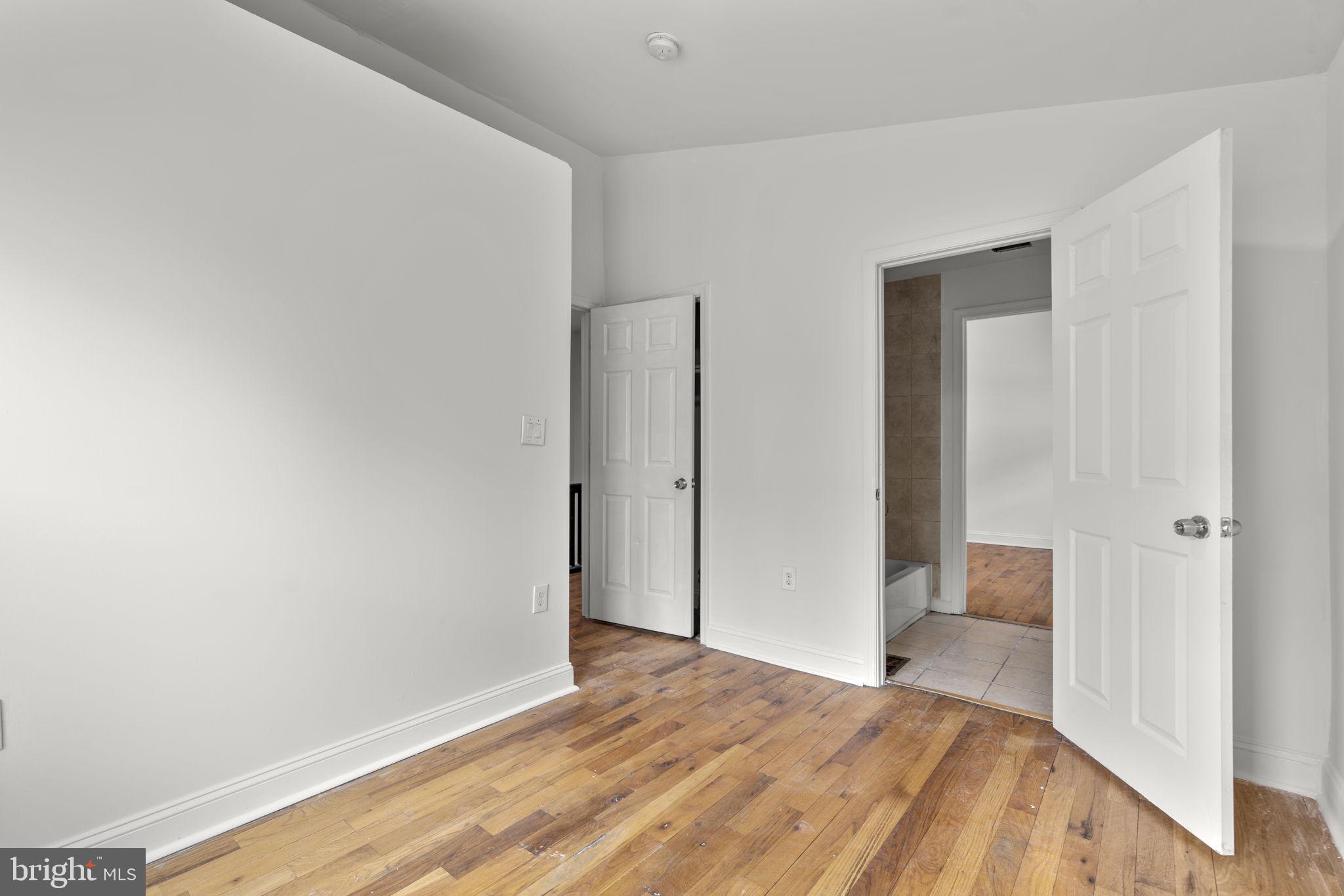 FAIRMOUNT PARK - Residential