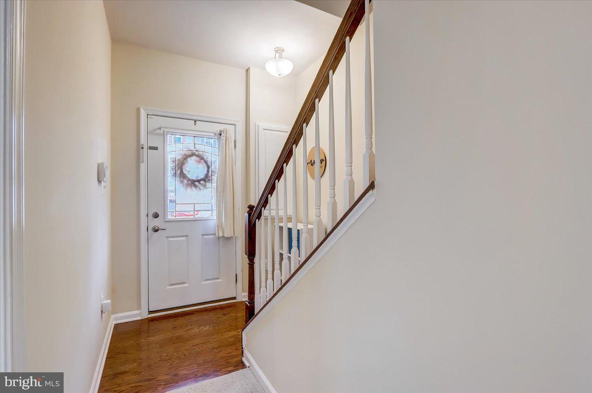 CREEKSIDE VILLAGE AT TANYARD SPRINGS - Residential