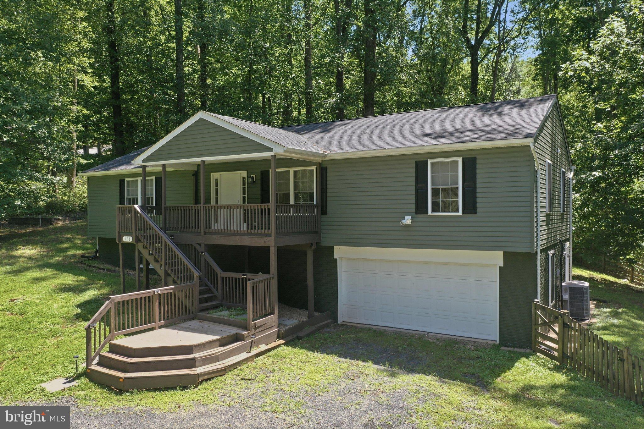 128 ORCHARD LAGOON DRIVE