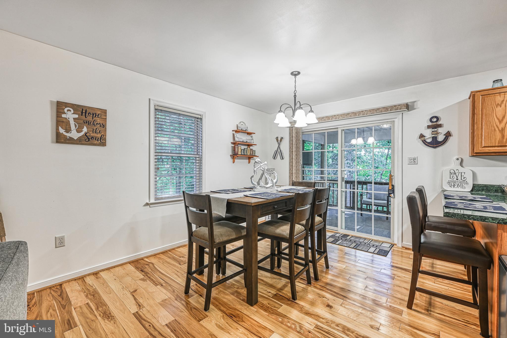 TALL PINES - Residential