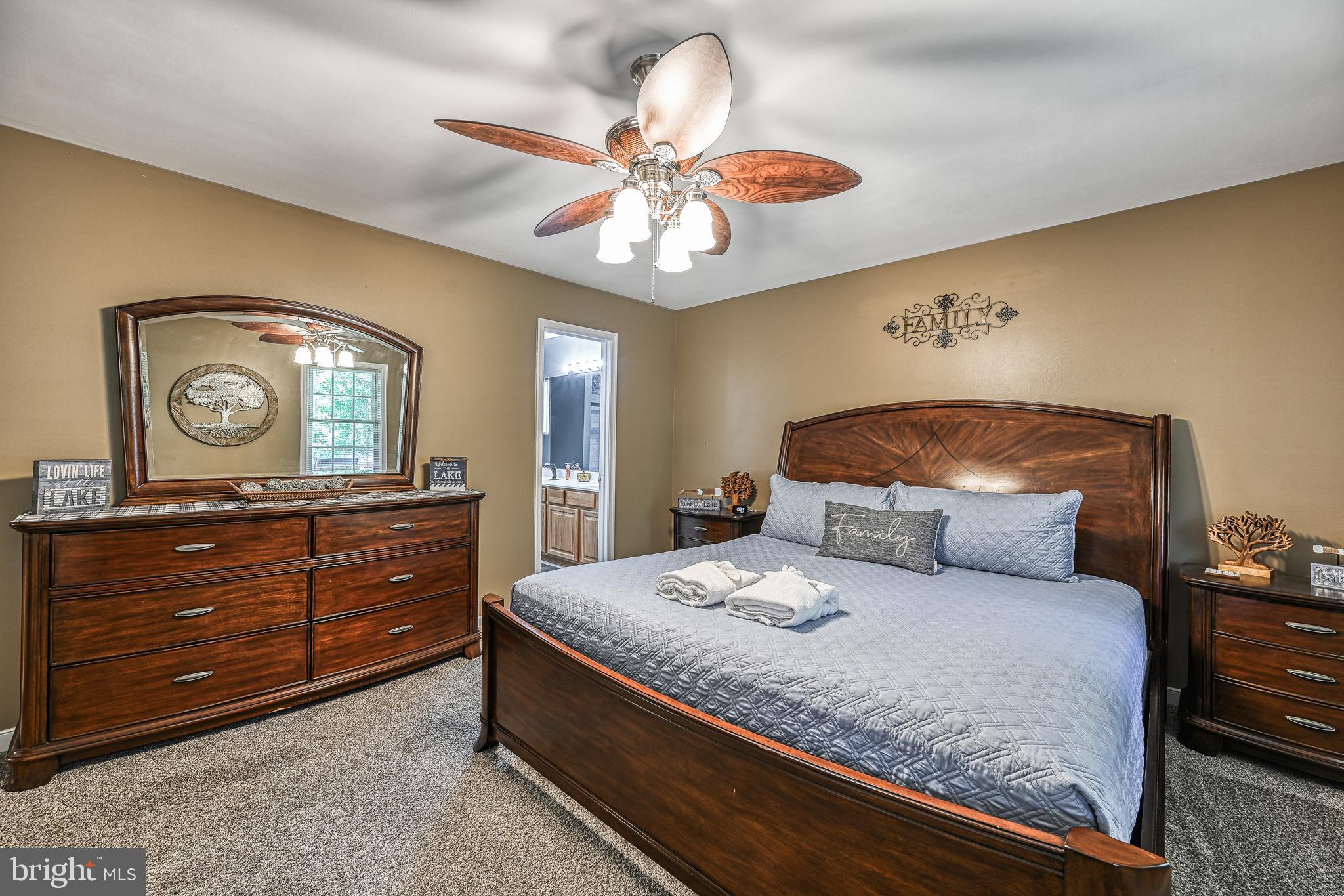 TALL PINES - Residential