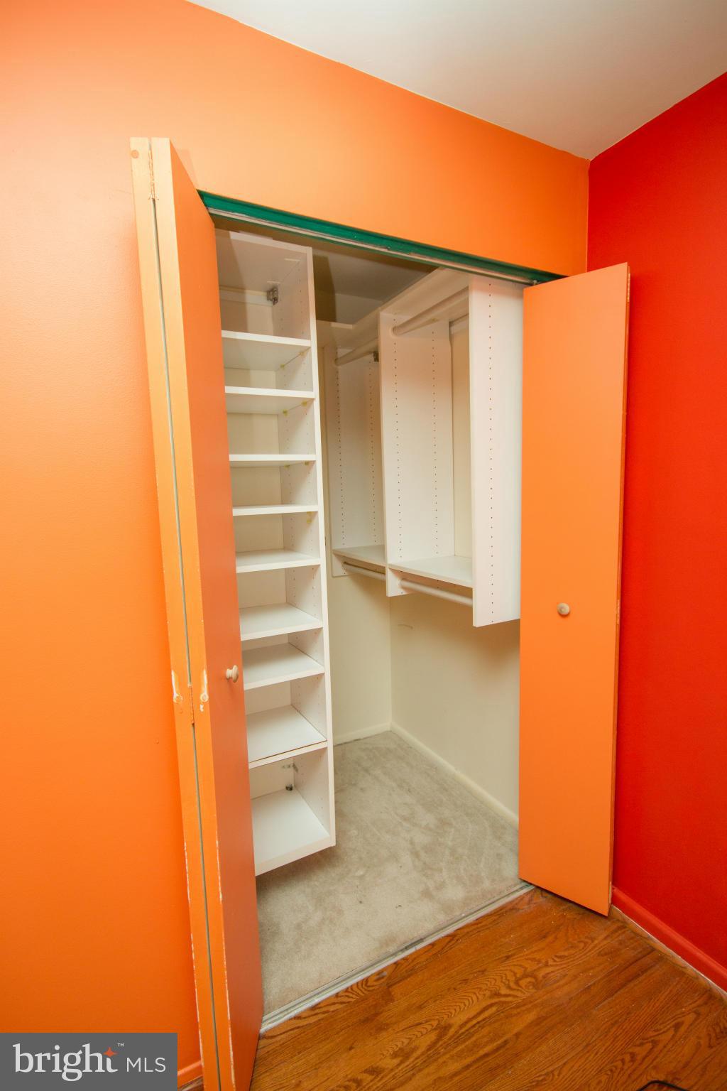 SENTINEL OF LANDMARK - Residential