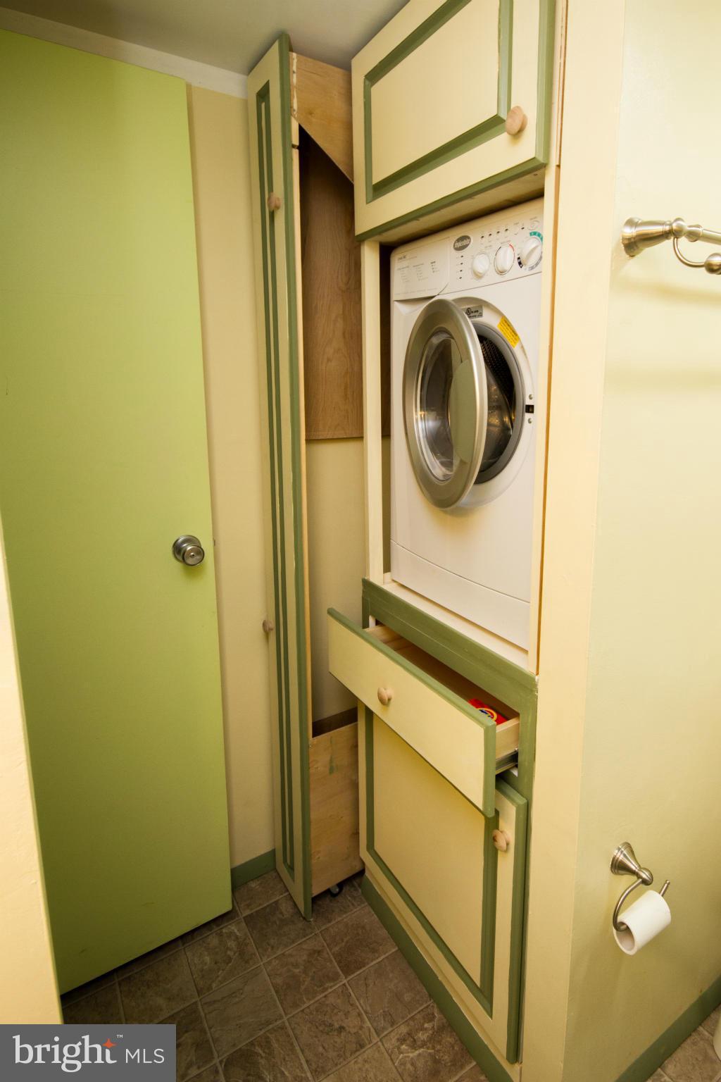 SENTINEL OF LANDMARK - Residential