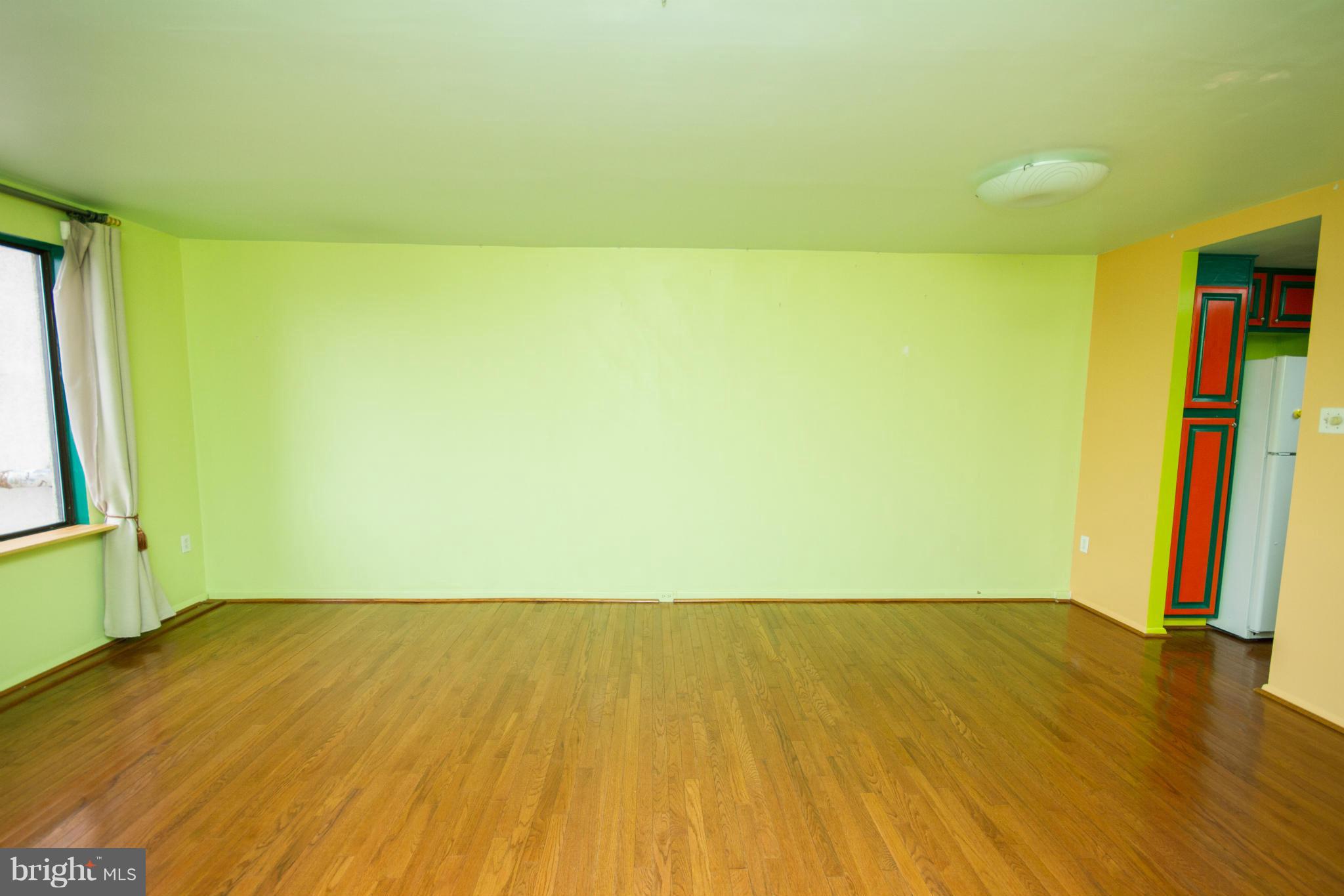 SENTINEL OF LANDMARK - Residential