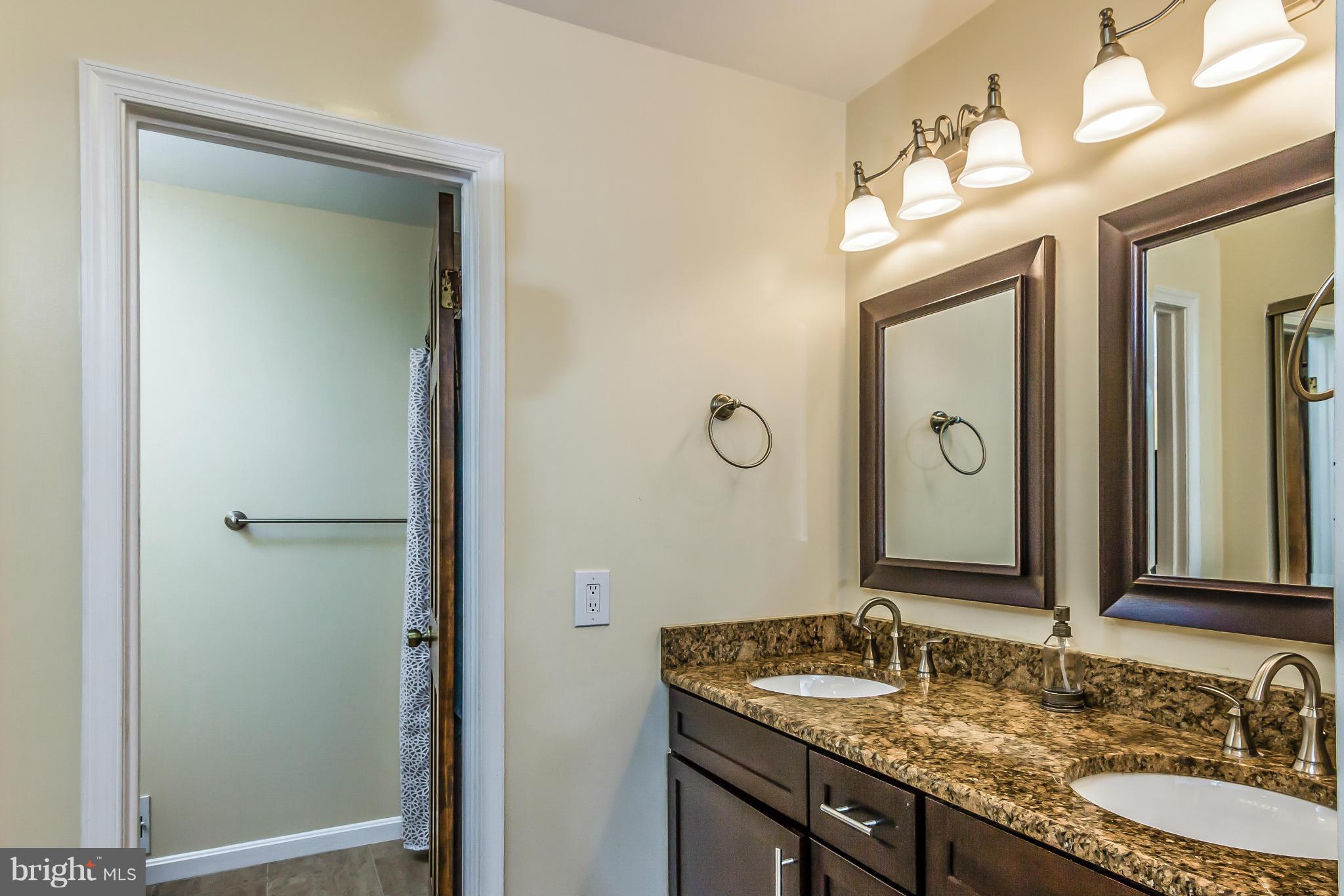 BRIGHTON HIGHLANDS - Residential