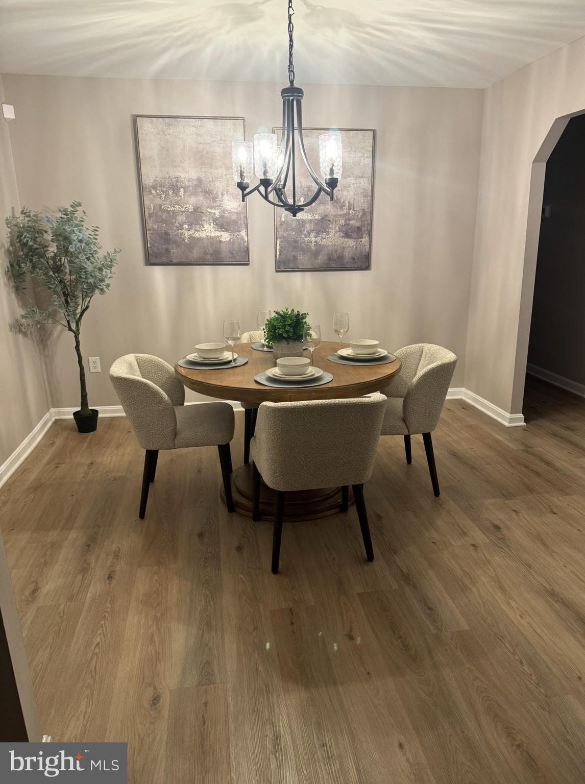 GOLDEN BEACH - Residential Lease