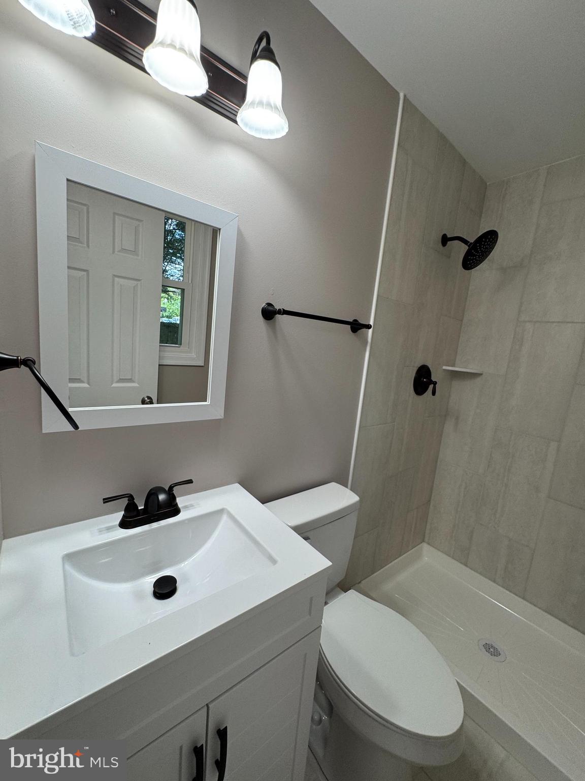 GOLDEN BEACH - Residential Lease